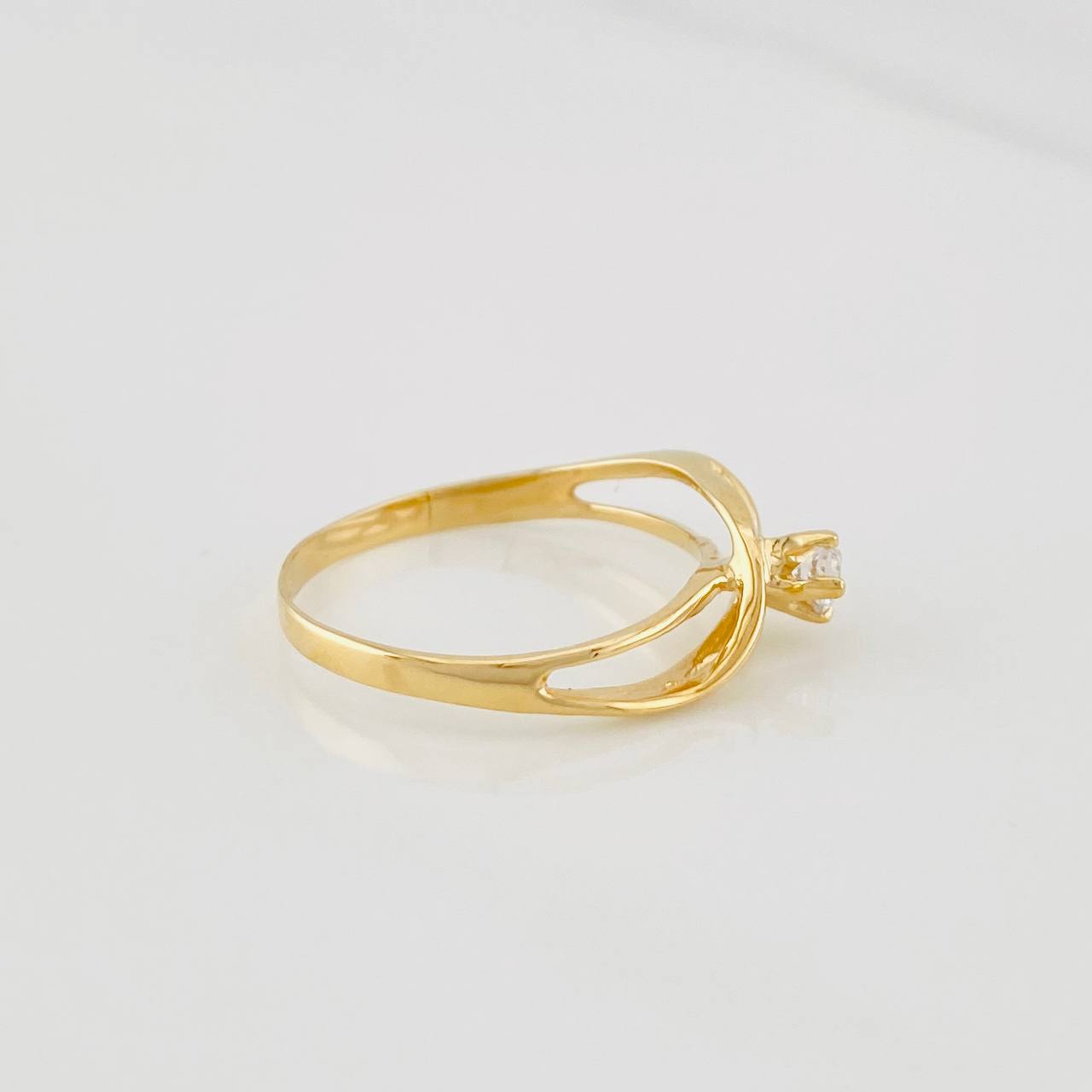 Anillo Lineas Curvas 1.6g / T6 1/2 Oro Amarillo 18K
