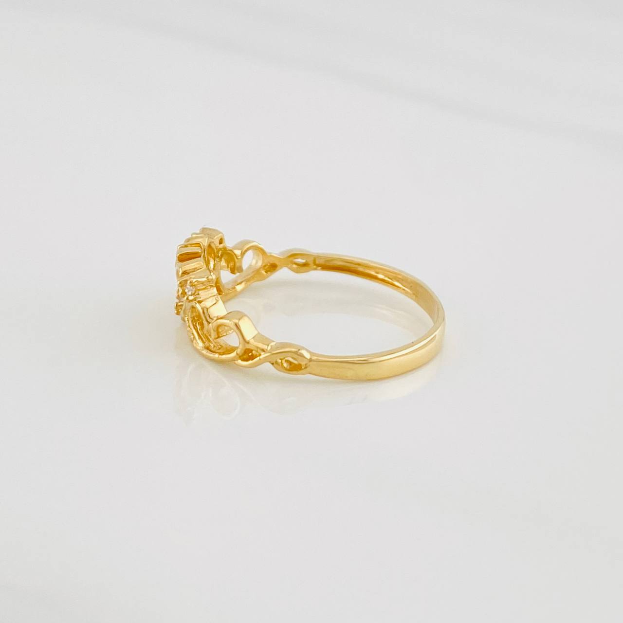 Anillo 15s 2.45g / T7 3/4 Oro Amarillo 18K