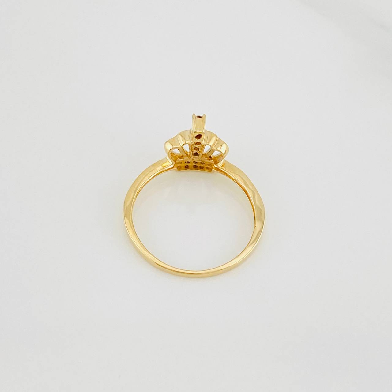 Anillo Corona 1.95g / T6 Dos Oros Amarillo Blanco 18K
