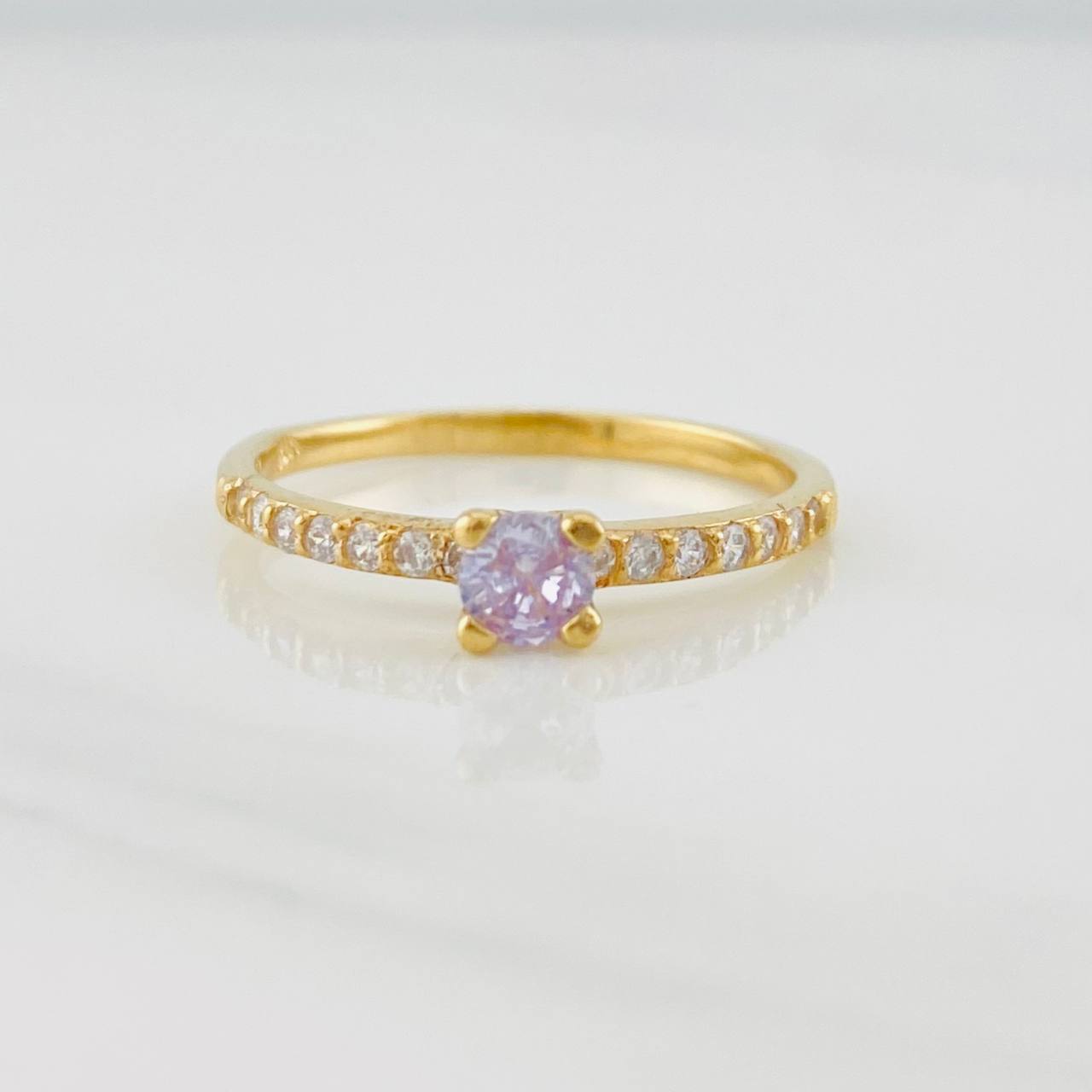 Anillo Solitario Churumbela 2.2g / T8 Oro Amarillo 18K