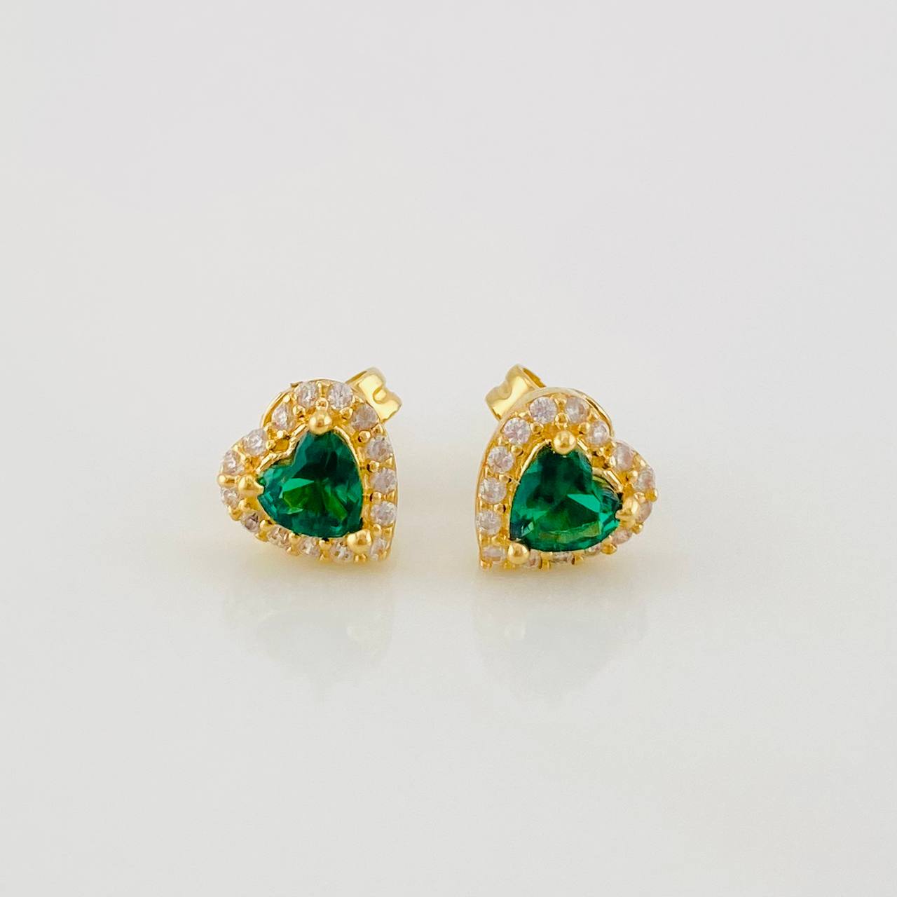 Topos Halo Corazón 1.55g / 6.6mm Oro Amarillo 18K