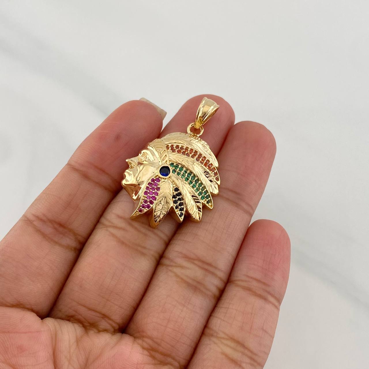 Dije Indio 7.1g / 3.3cm Oro Amarillo 18K