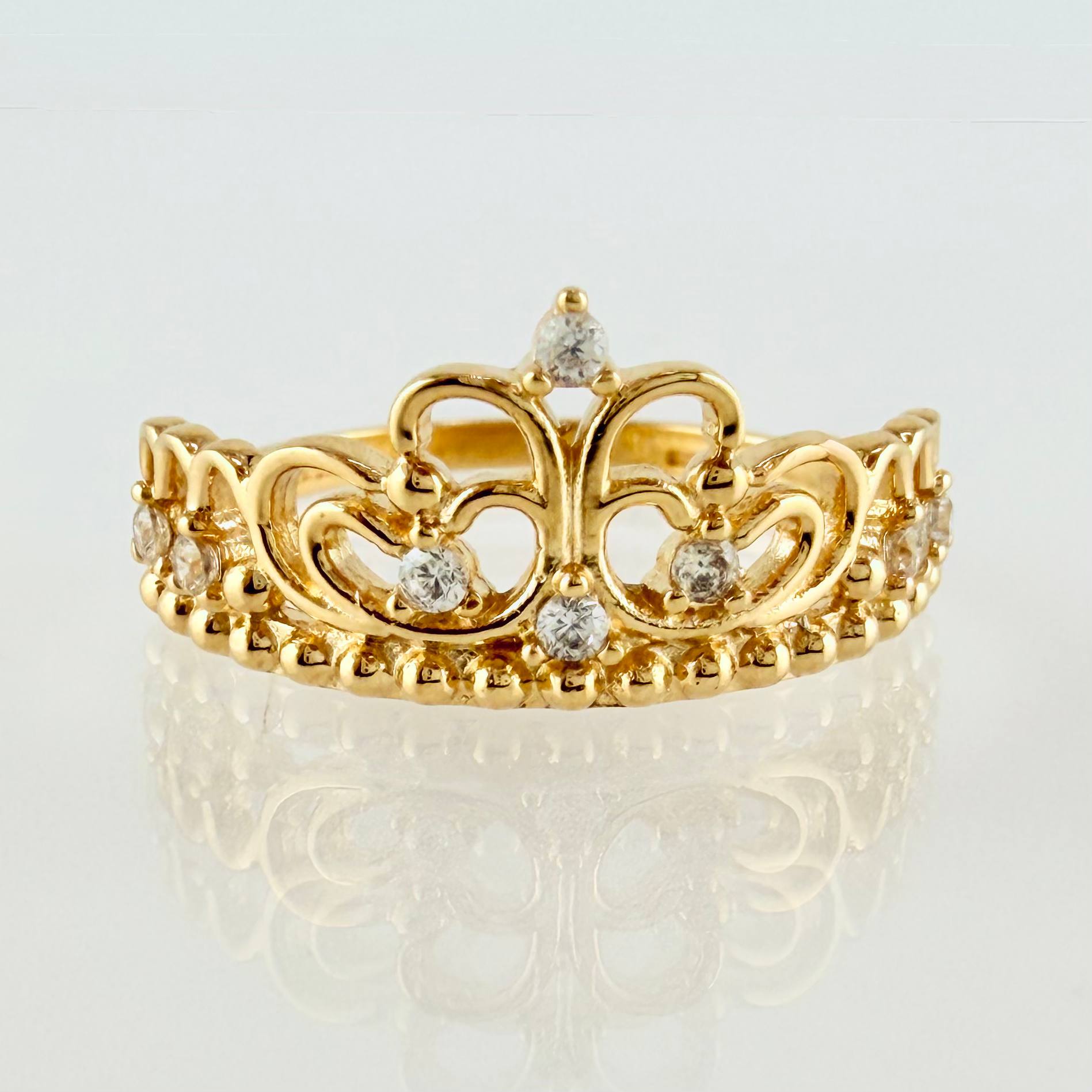 Anillo Corona Corazones 15´S 2.4gr / T7 / Oro Amarillo 18K