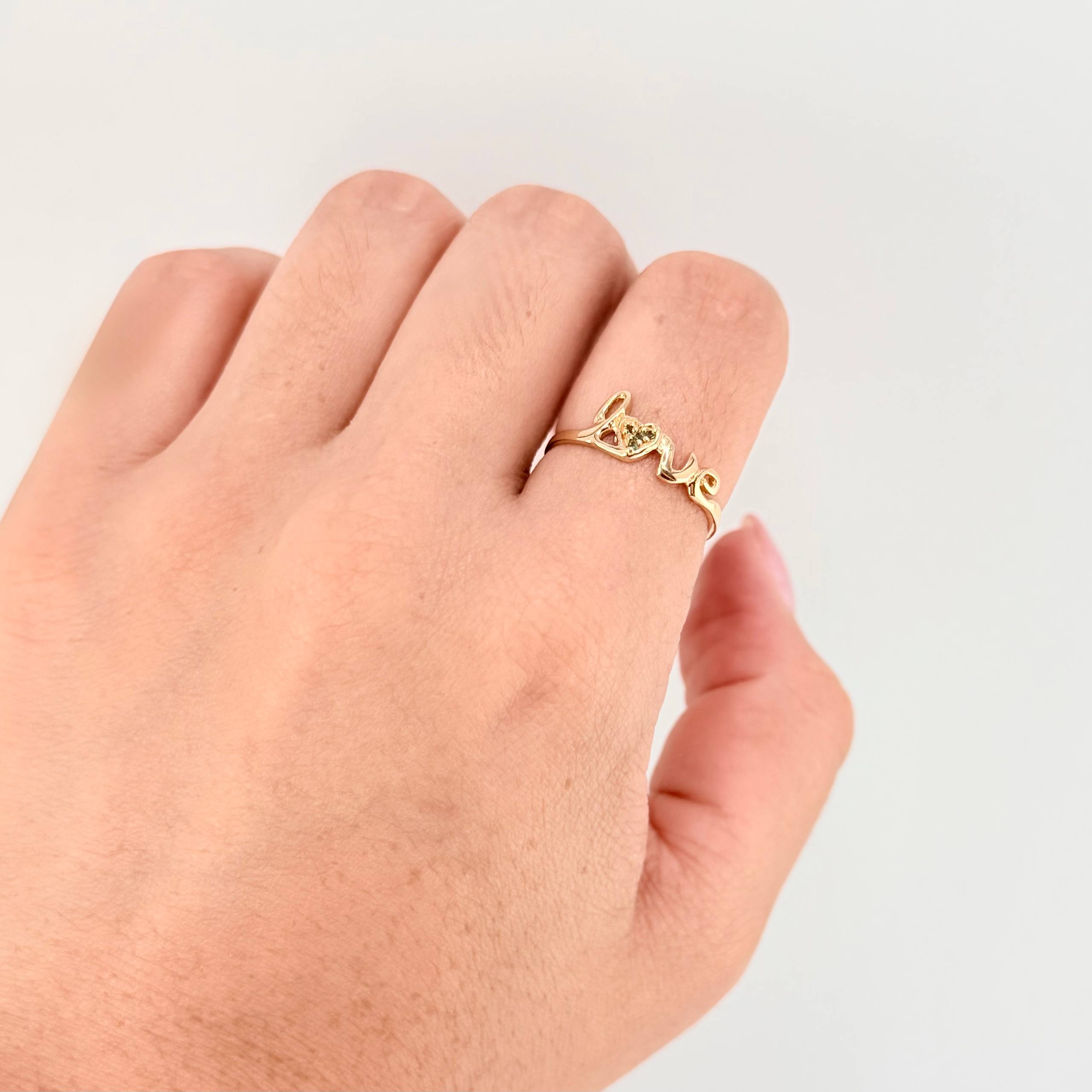 Anillo Love Corazon 1.35gr / T7 1/4 / Oro Amarillo 18K