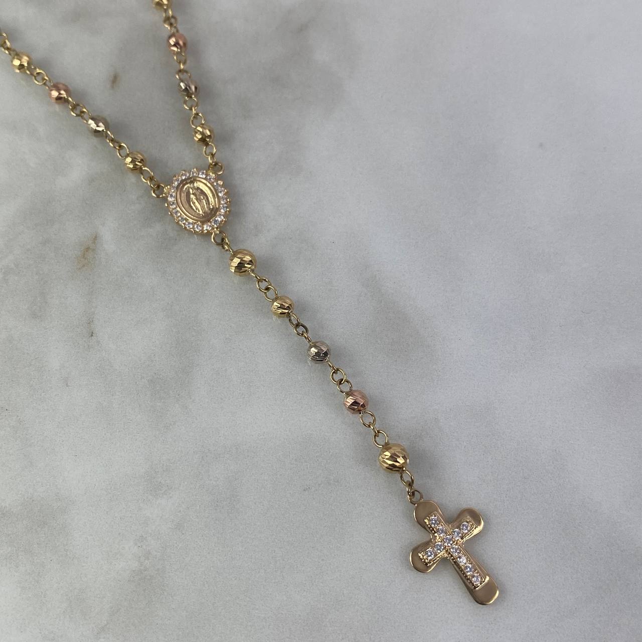Rosario Virgen Milagrosa 15.5gr / 60cm / 4mm-5mm Bolas Diamantadas Mate Circones Blancos Tres Oros