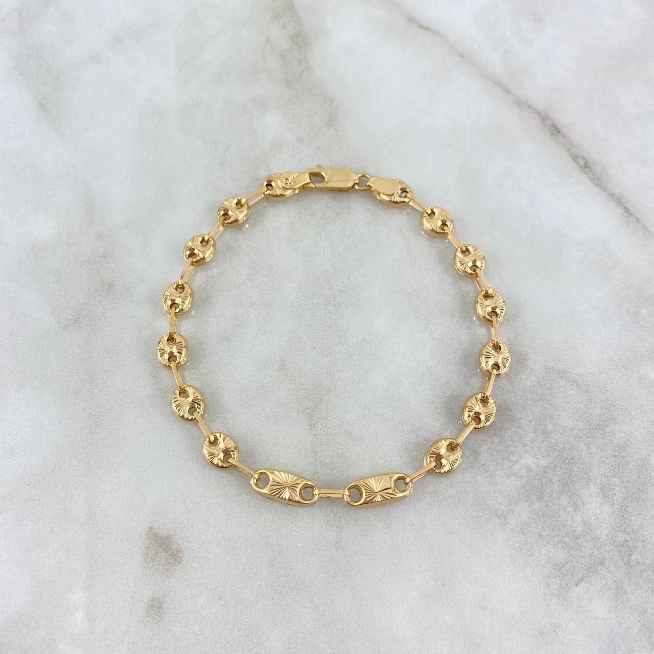 Pulso GC Eslabon 6.1gr / 19cm / 5mm Diamantado Oro Amarillo ©
