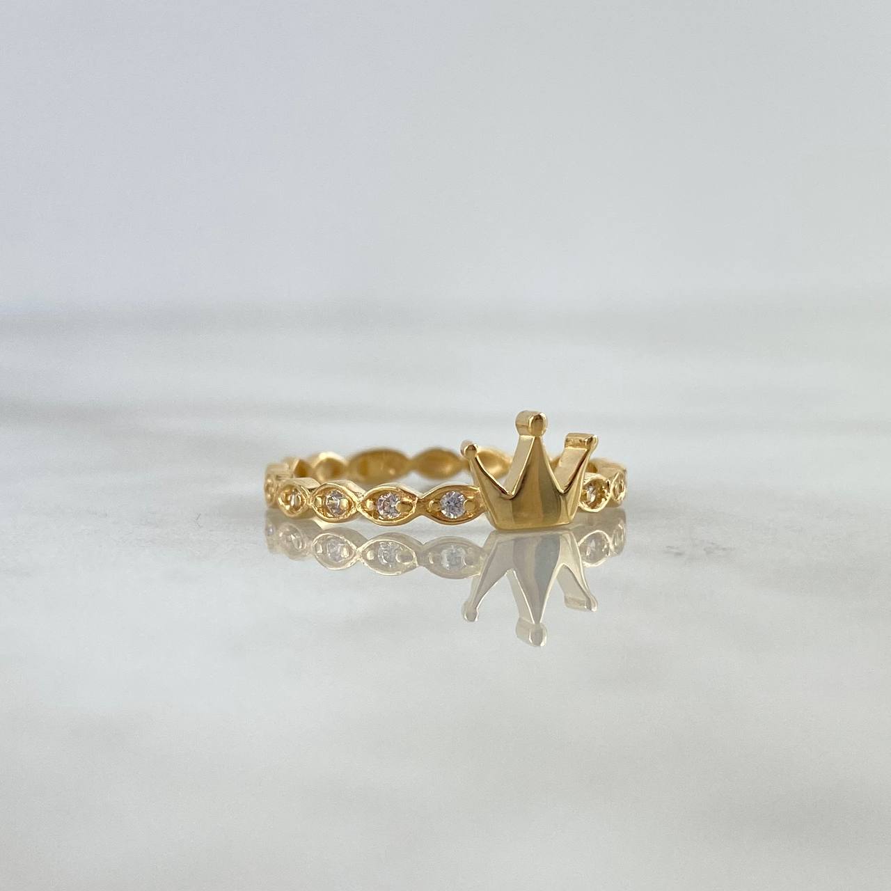 Anillo Churumbela Corona 1.55gr / T7 1/2 / Circones Blancos Oro Amarillo