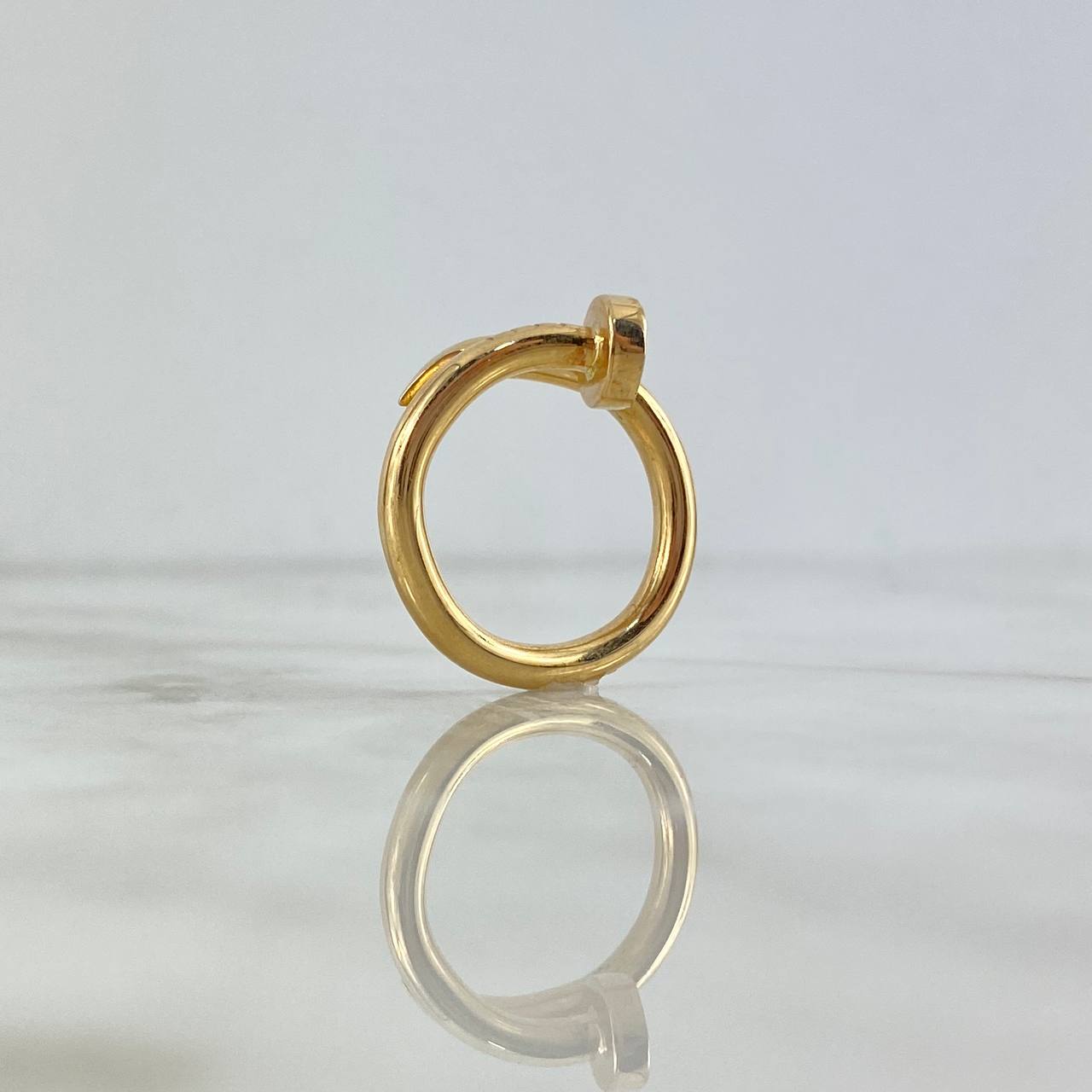 Anillo Clavo 5.4gr / T7 / Oro Amarillo