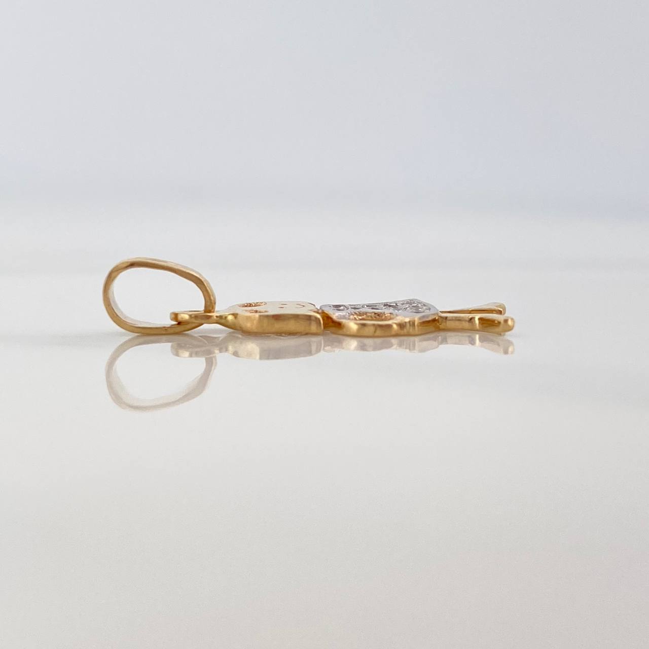 Dije Niña 1.1gr / 2.4cm / Dos Oros Amarillo Blanco 18K %