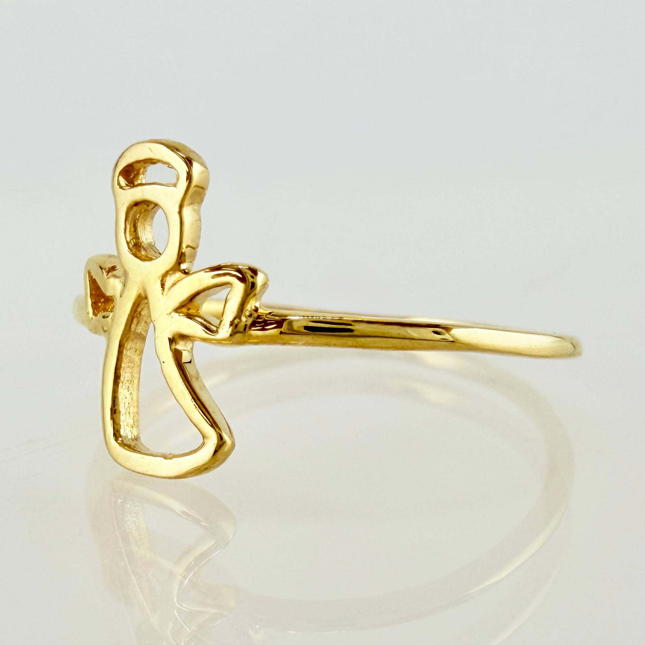 Anillo  Angel 1.05gr / T6 / Oro Amarillo 18K ©