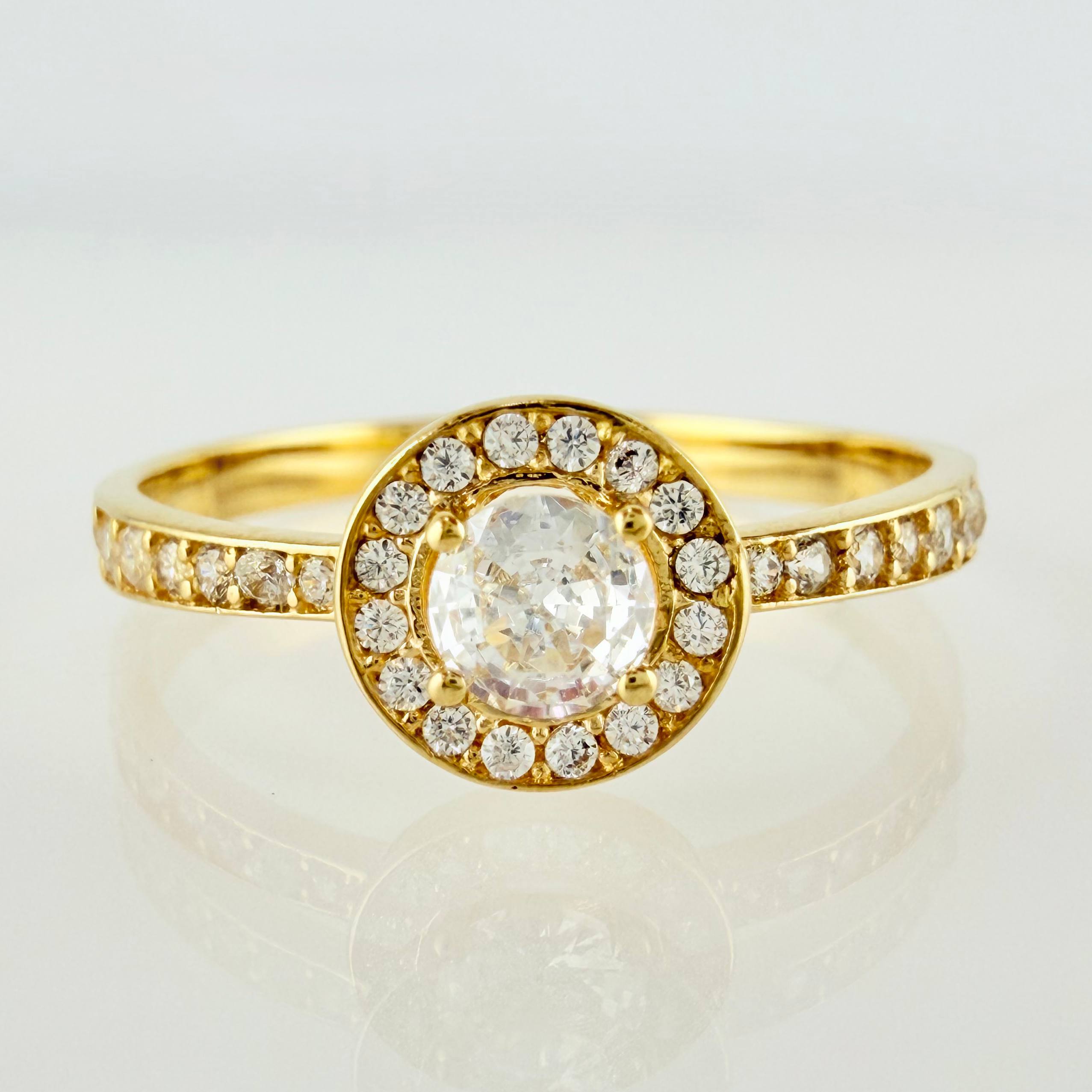 Anillo Halo 2.35gr / T8 1/4 / Oro Amarillo 18K