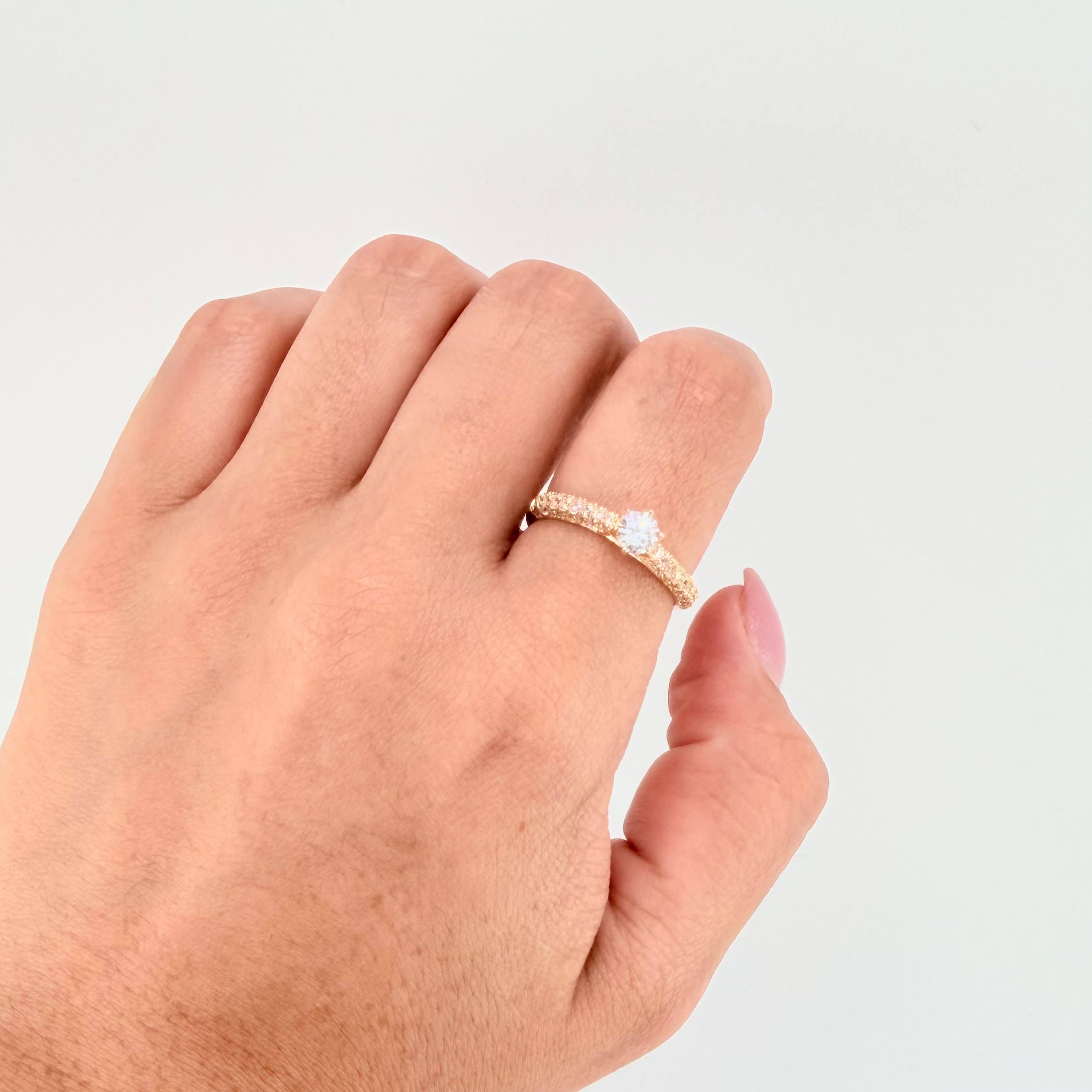 Anillo Solitario Churumbela 2.05gr / T7 3/4 / Oro Amarillo 18K *