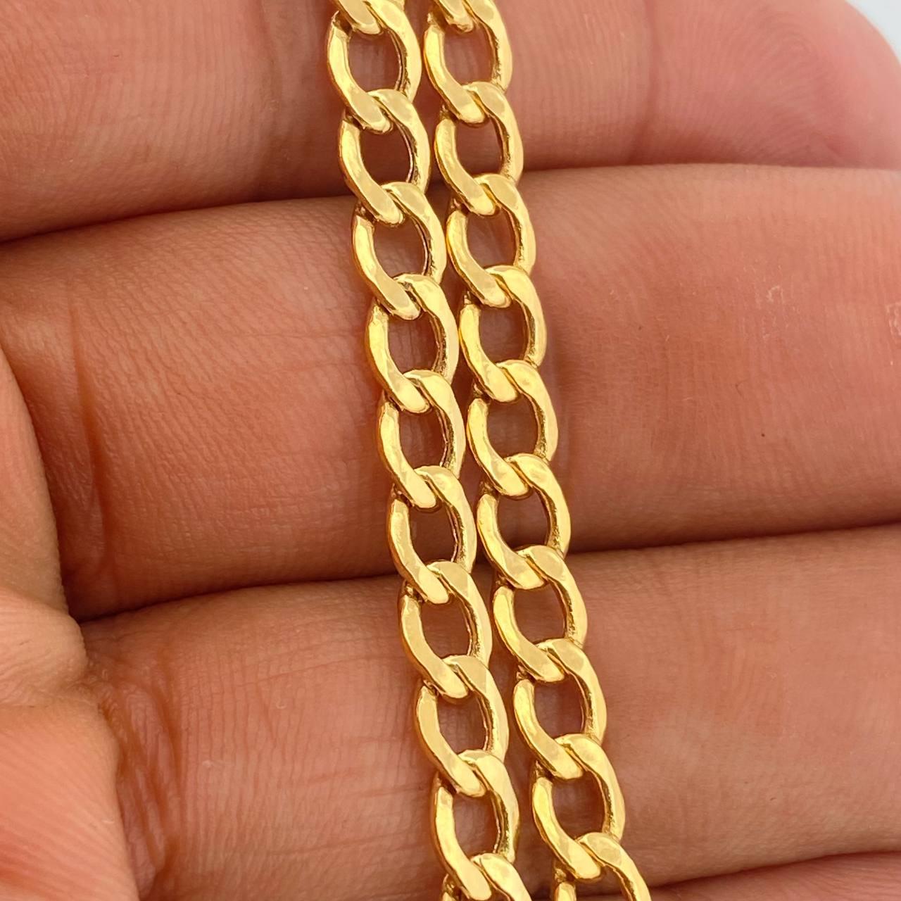 Cadena Cubana 13.6gr / 59.8cm / 5.07mm Oro Amarillo +1 18K %