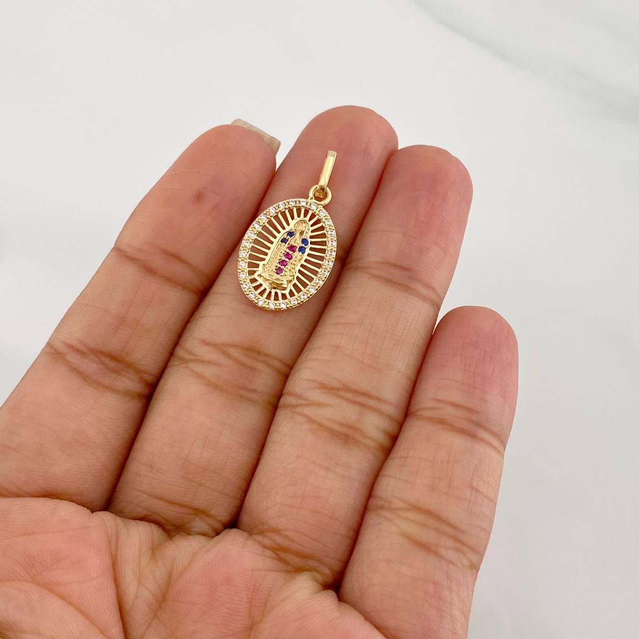 Dije Virgen de Guadalupe 1.55g / 2.5cm Oro Amarillo 18K