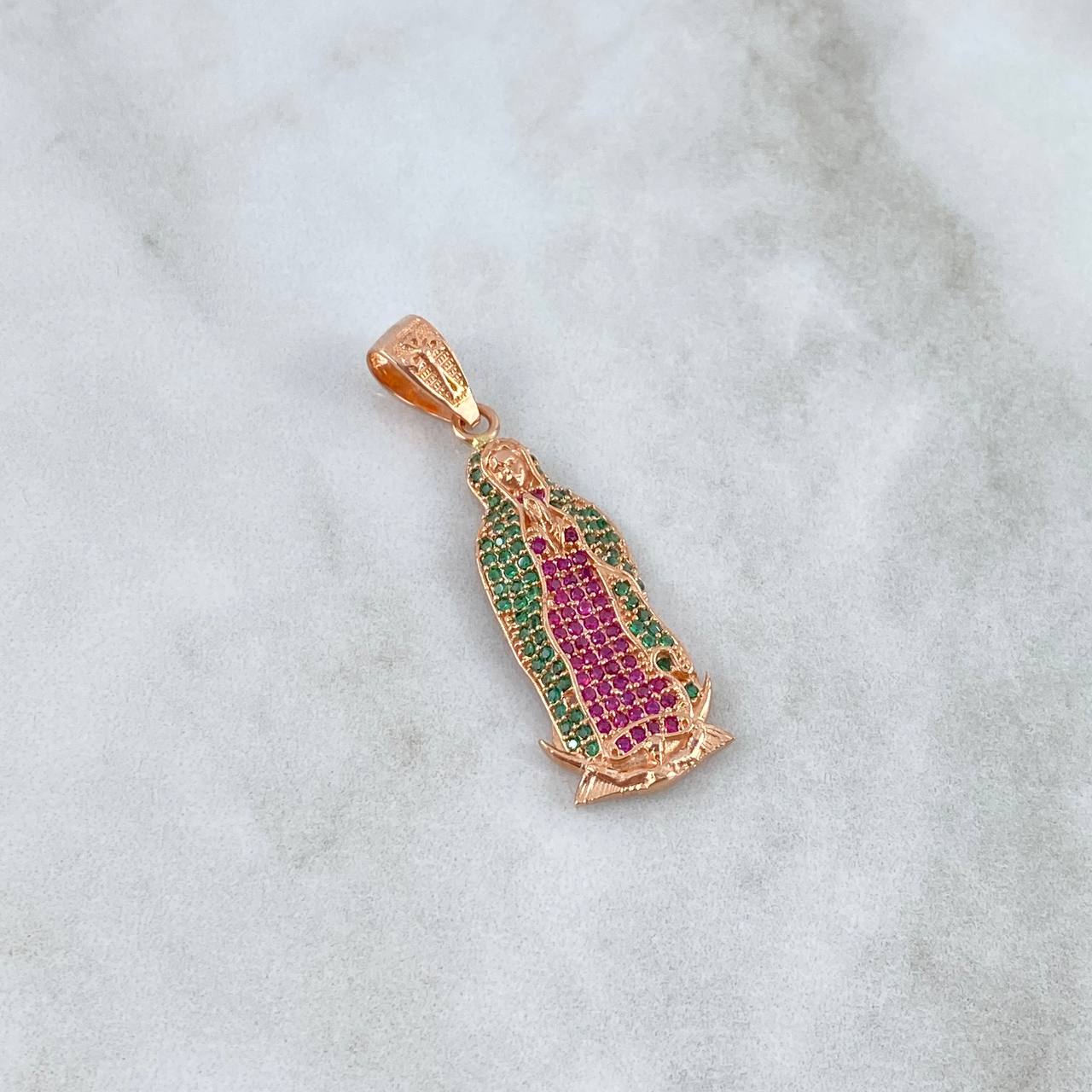 Dije Virgen Guadalupe 4.15gr / 4cm / Circones Verdes-Fucsias Oro Rosa