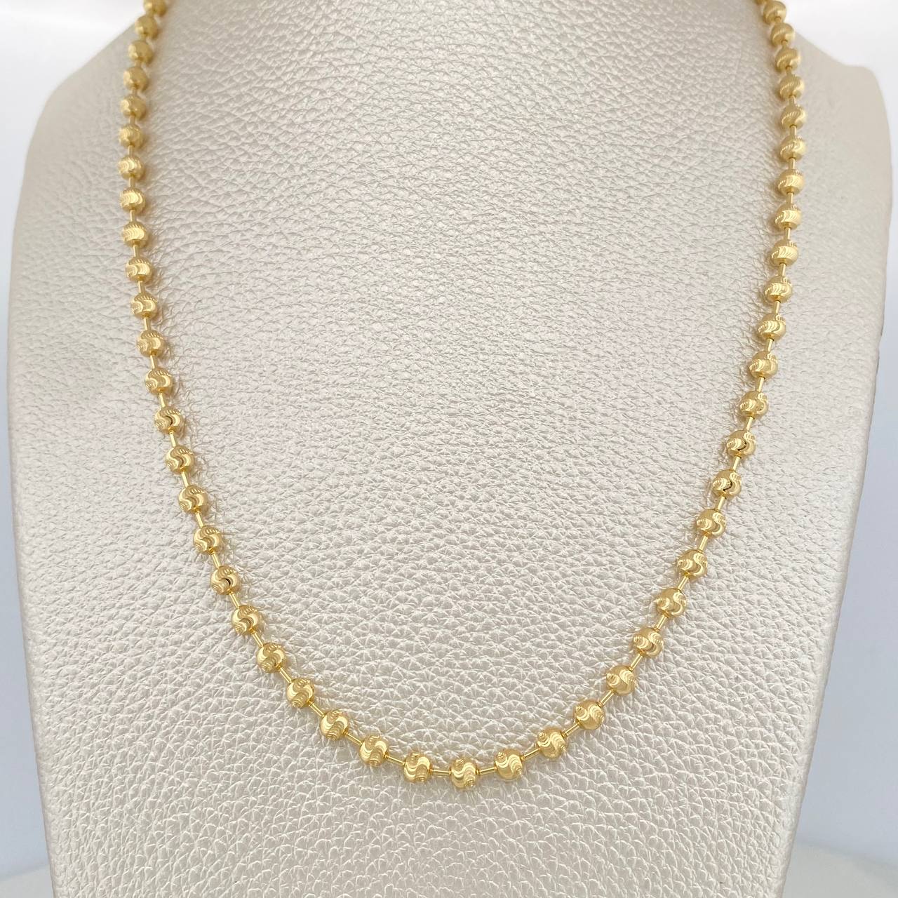 Cadena Militar Media Luna 13.25gr / 56cm / 4mm Oro Amarillo Nac.Esp. 18K $
