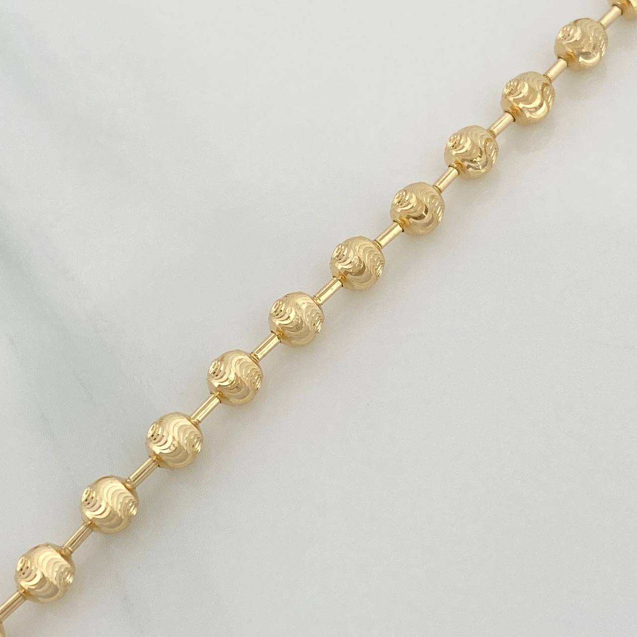 Cadena Militar Media Luna 15gr / 61cm / 4mm Oro Amarillo Nac.Esp. 18K $