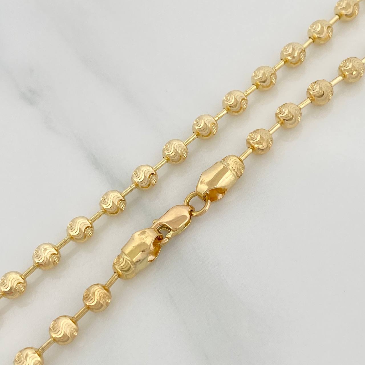 Cadena Militar Media Luna 13.25gr / 56cm / 4mm Oro Amarillo Nac.Esp. 18K $