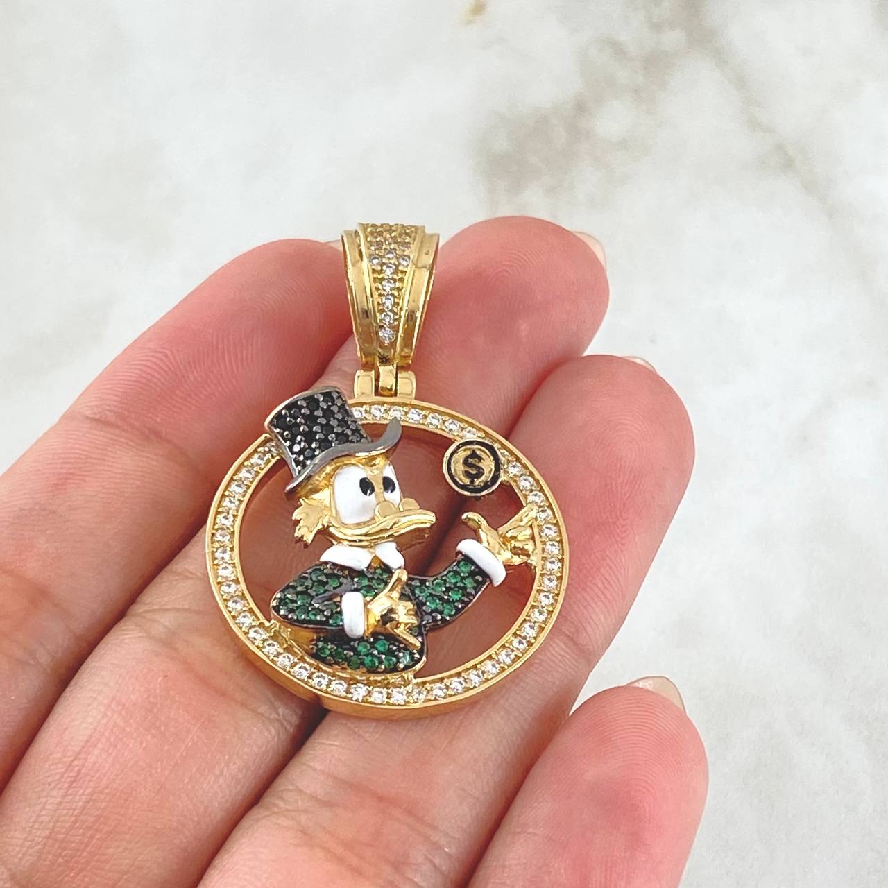 Dije Circulo Pato Inspirado 8.85gr / 4cm / Oro 18K