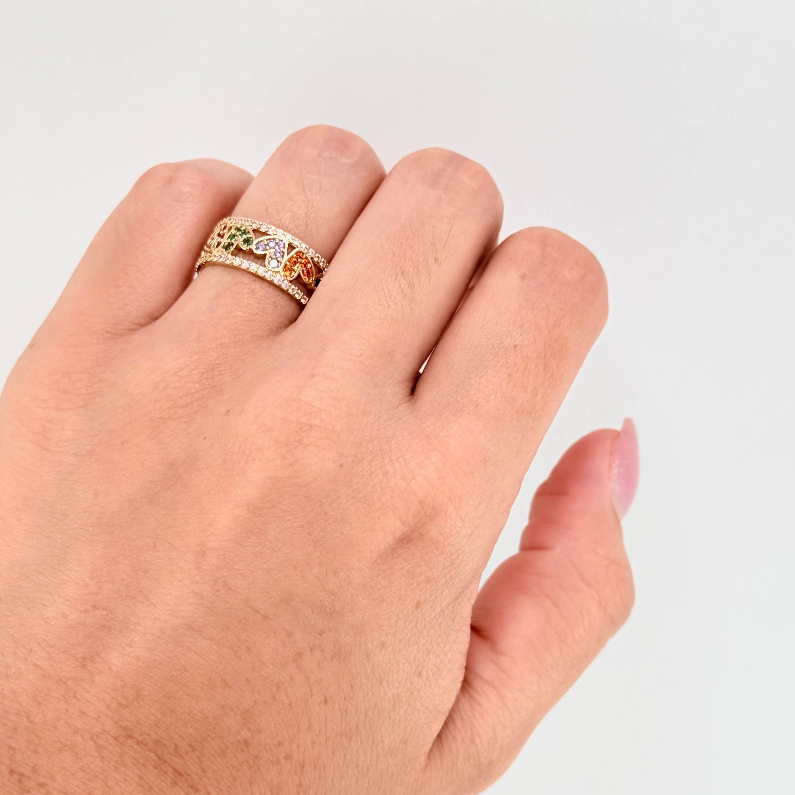 Anillo Corazones 4gr / T6 1/4 / Oro Amarillo 18K *