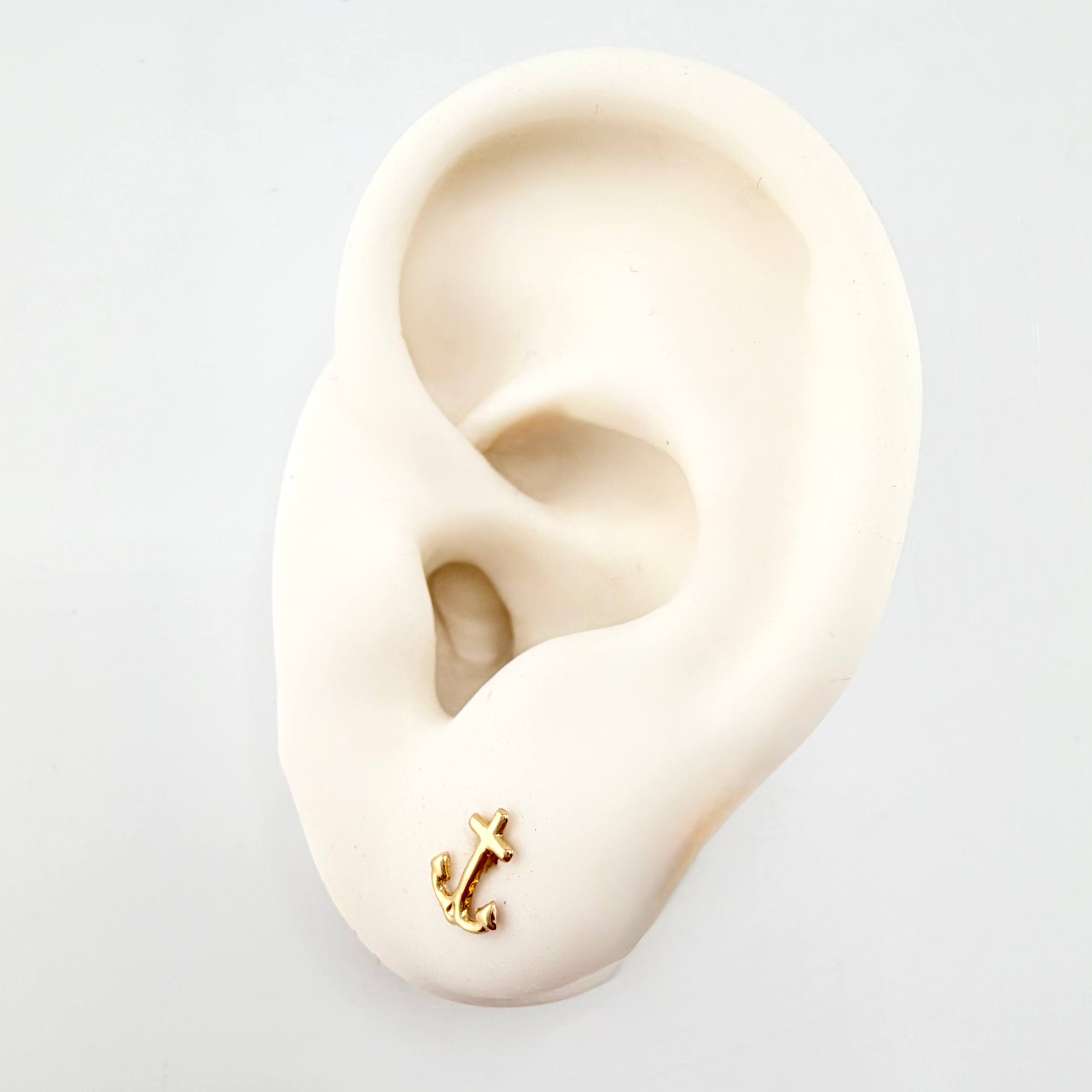 Topos Cruz Ancla 0.45gr / 7.9mm Oro Amarillo 18K