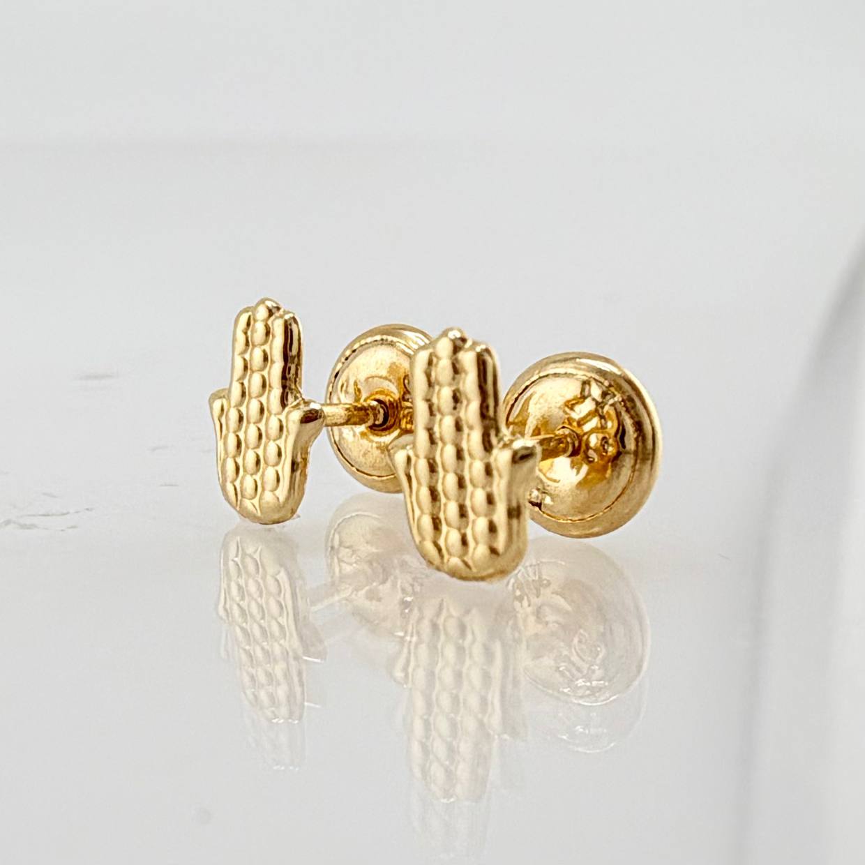 Topos Mano Hamsa 0.5gr / 7.1mm Oro Amarillo 18K