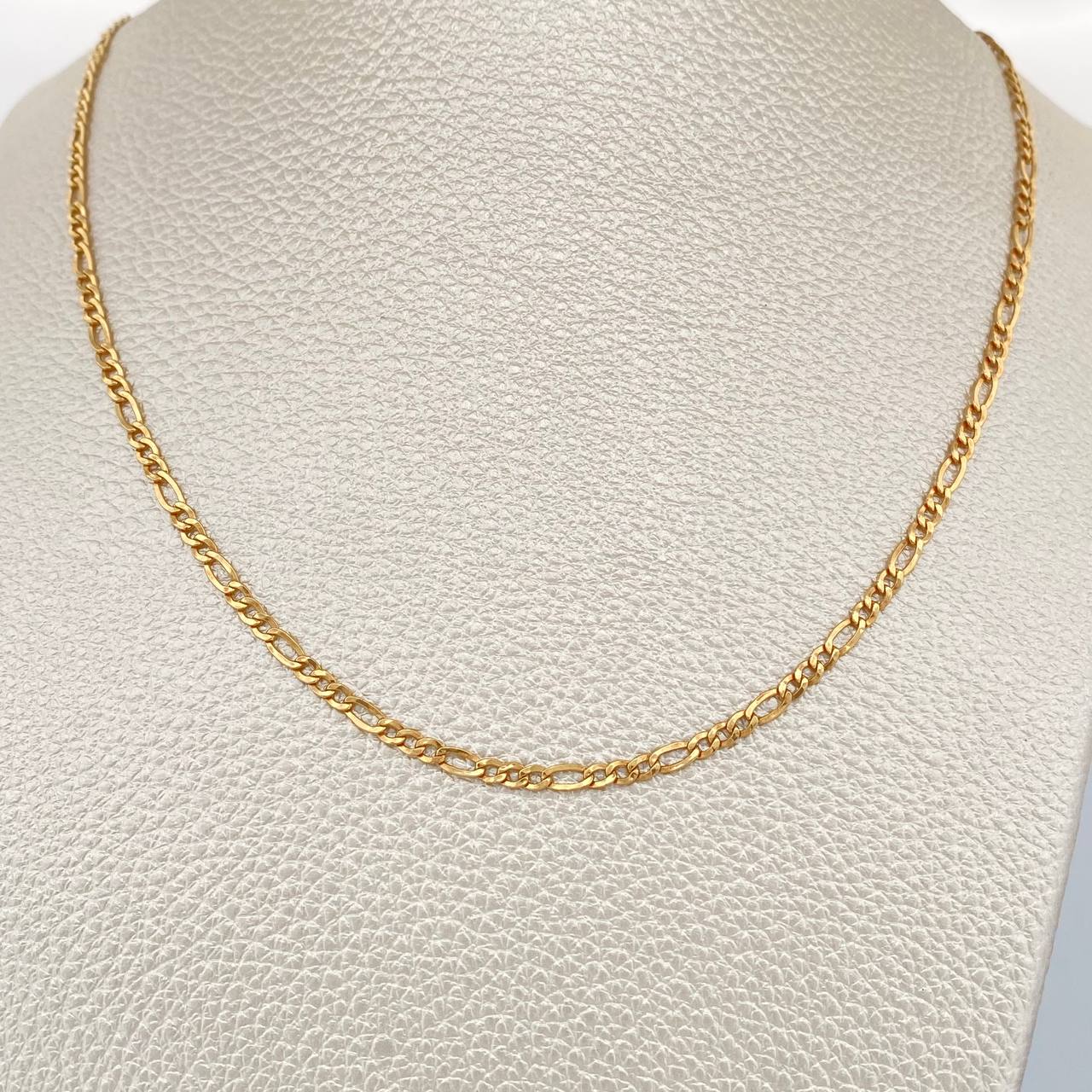 Cadena Figaro 3.9gr / 63.2cm / 2.46mm Oro Amarillo +1 18K %