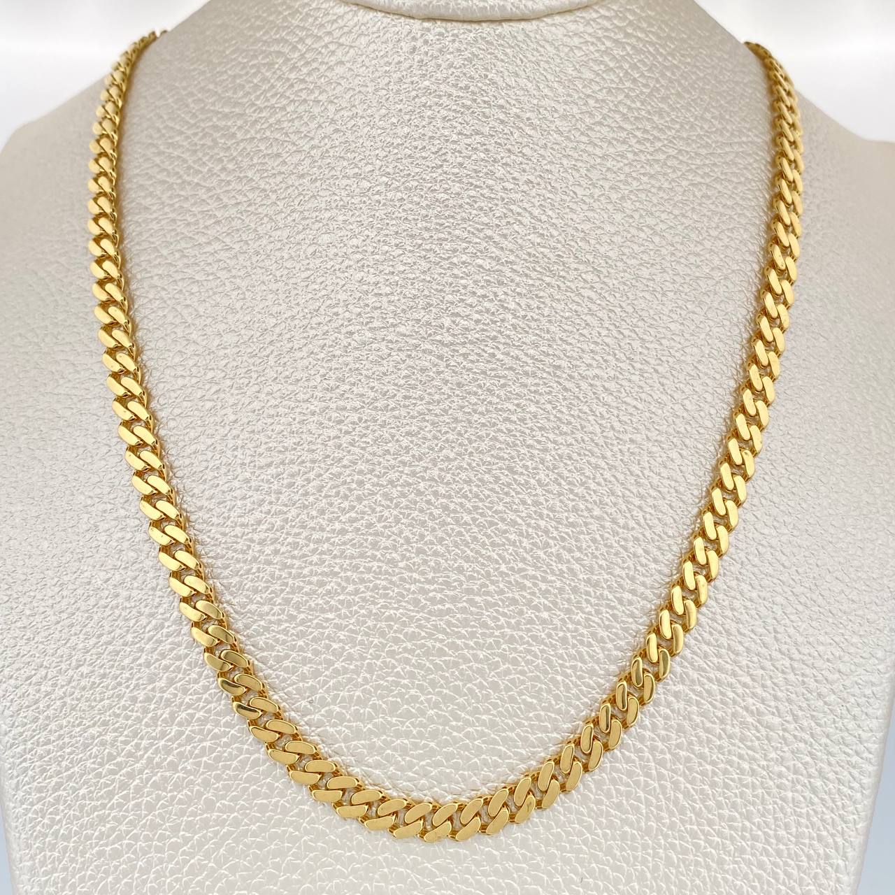 Cadena Cubana Monaco 18.4gr / 61.5cm / 4.77mm Oro Amarillo +4 18K %