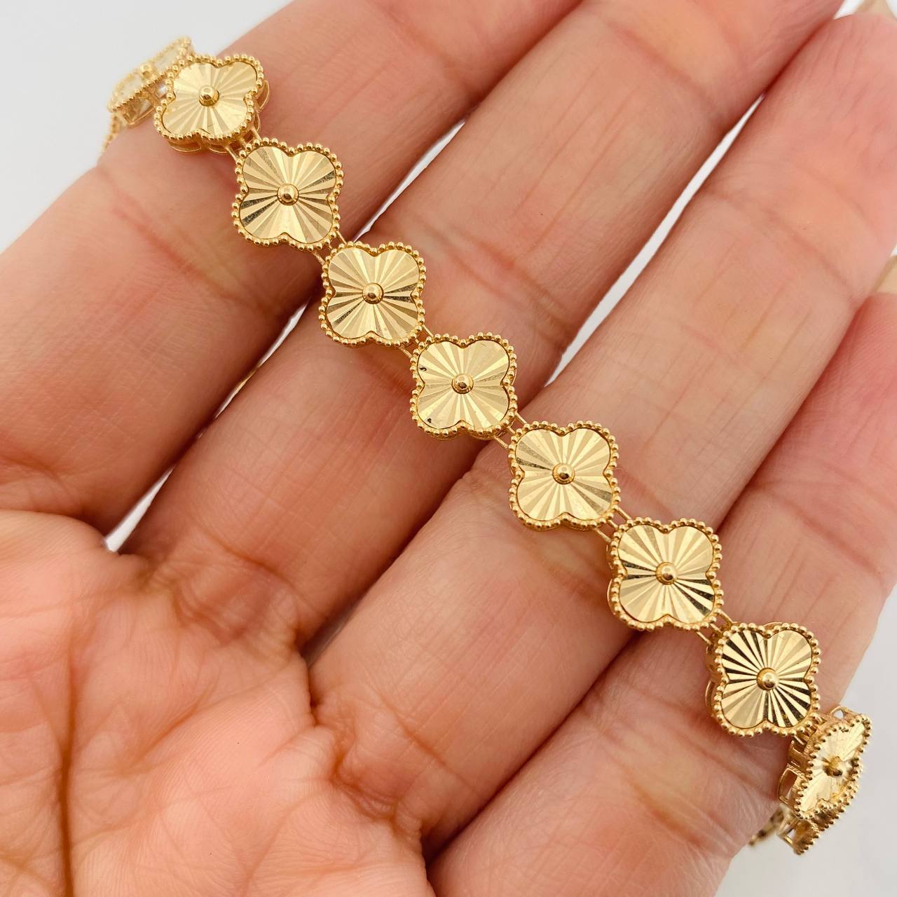 Pulso Trebol 7.45 g / 18 cm / 7.1 mm Oro Amarillo 18K