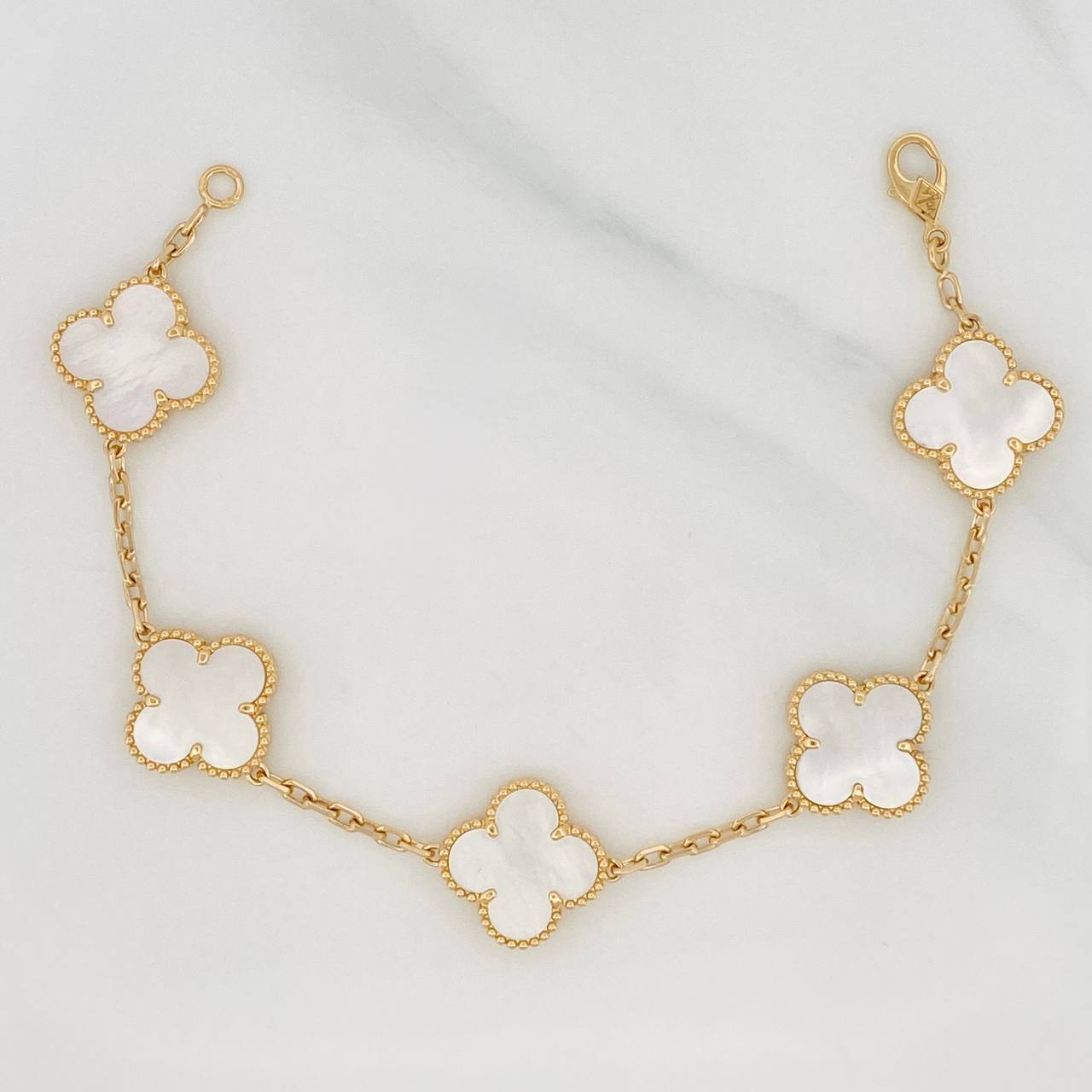 Pulso Aro Seguido Trebol 9.45 g / 17.05 cm / 2.1 mm Oro Amarillo 18K