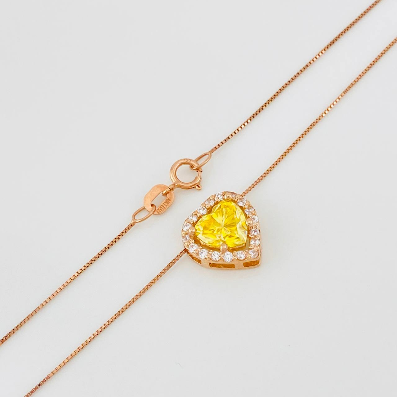 Cadena Veneciana Corazon Moisanita 1.68 qts 2.15g / 45cm / 0.6mm Oro Rosa 18K