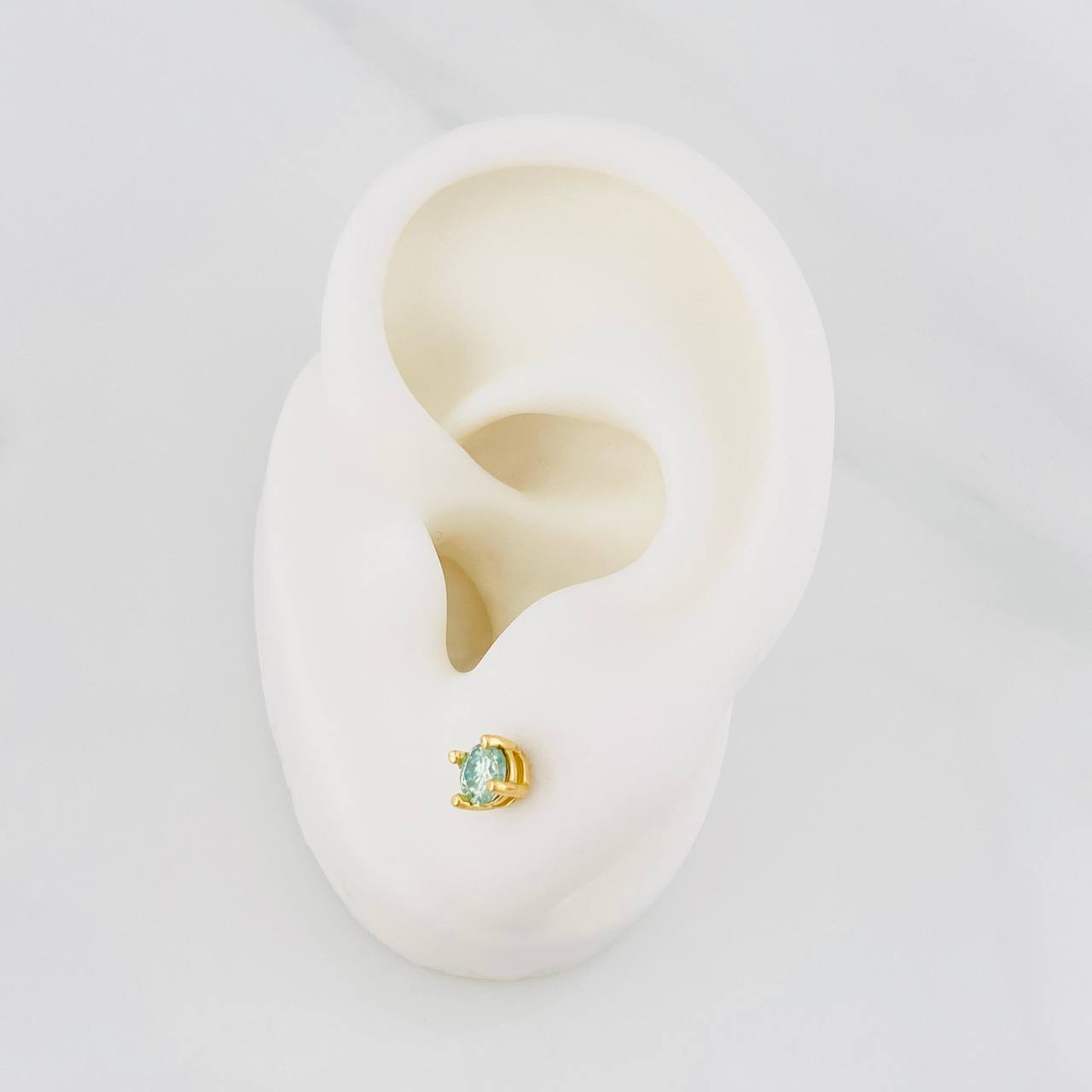 Topos Cuatro Garras Moisanita 3.3 qts 1.2g / 4.5mm Oro Amarillo 18K