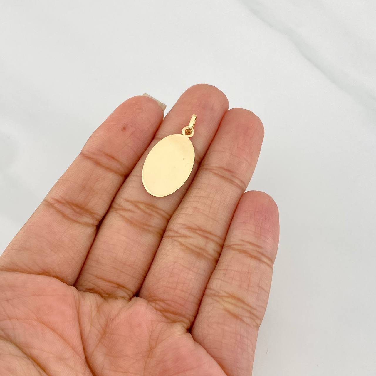 Dije Placa Ovalada 0.8g / 1 in Oro Amarillo 18K