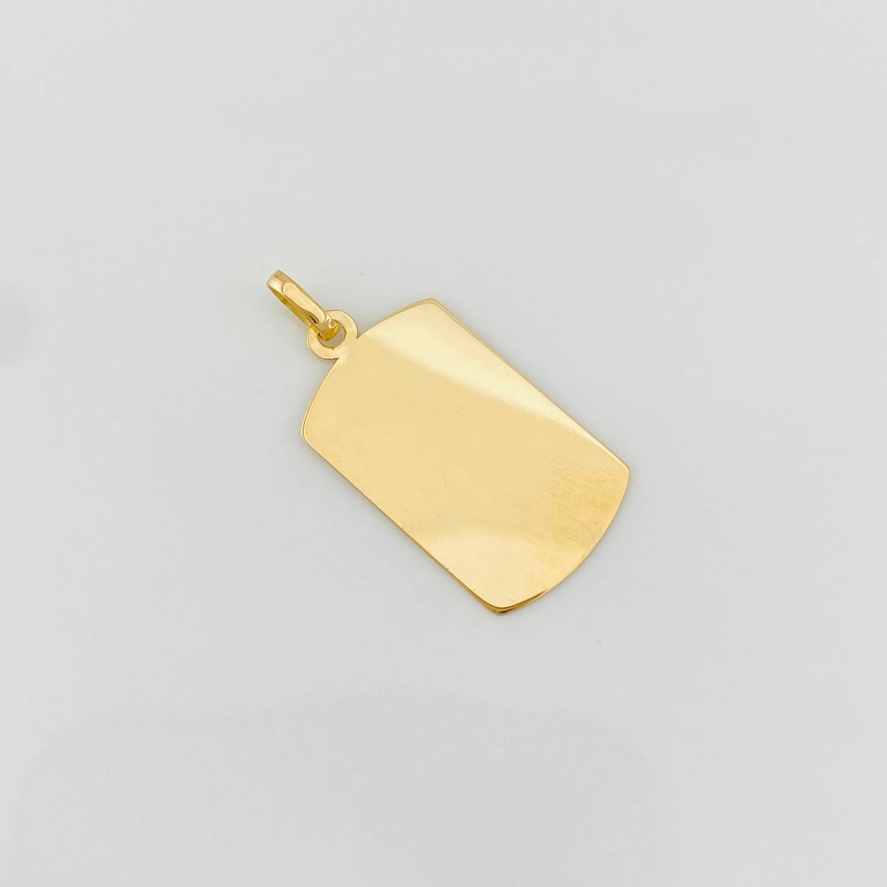 Dije Placa Rectangular Ovalada 0.95g / 1 in Oro Amarillo 18K