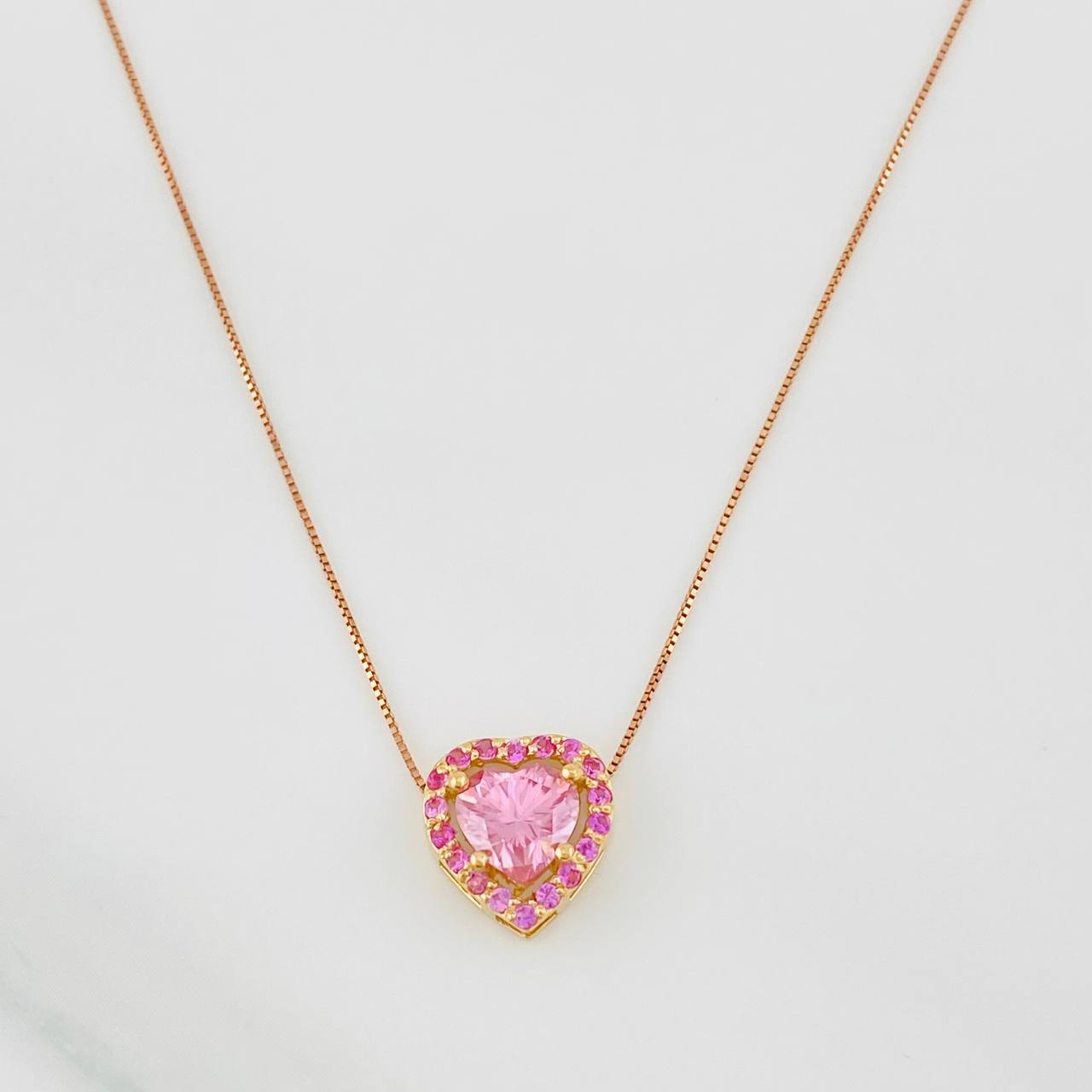 Cadena Veneciana Corazon Moisanita 1.18 qts 2.2g / 45cm / 0.7mm Dos Oros Amarillo Rosa 18K