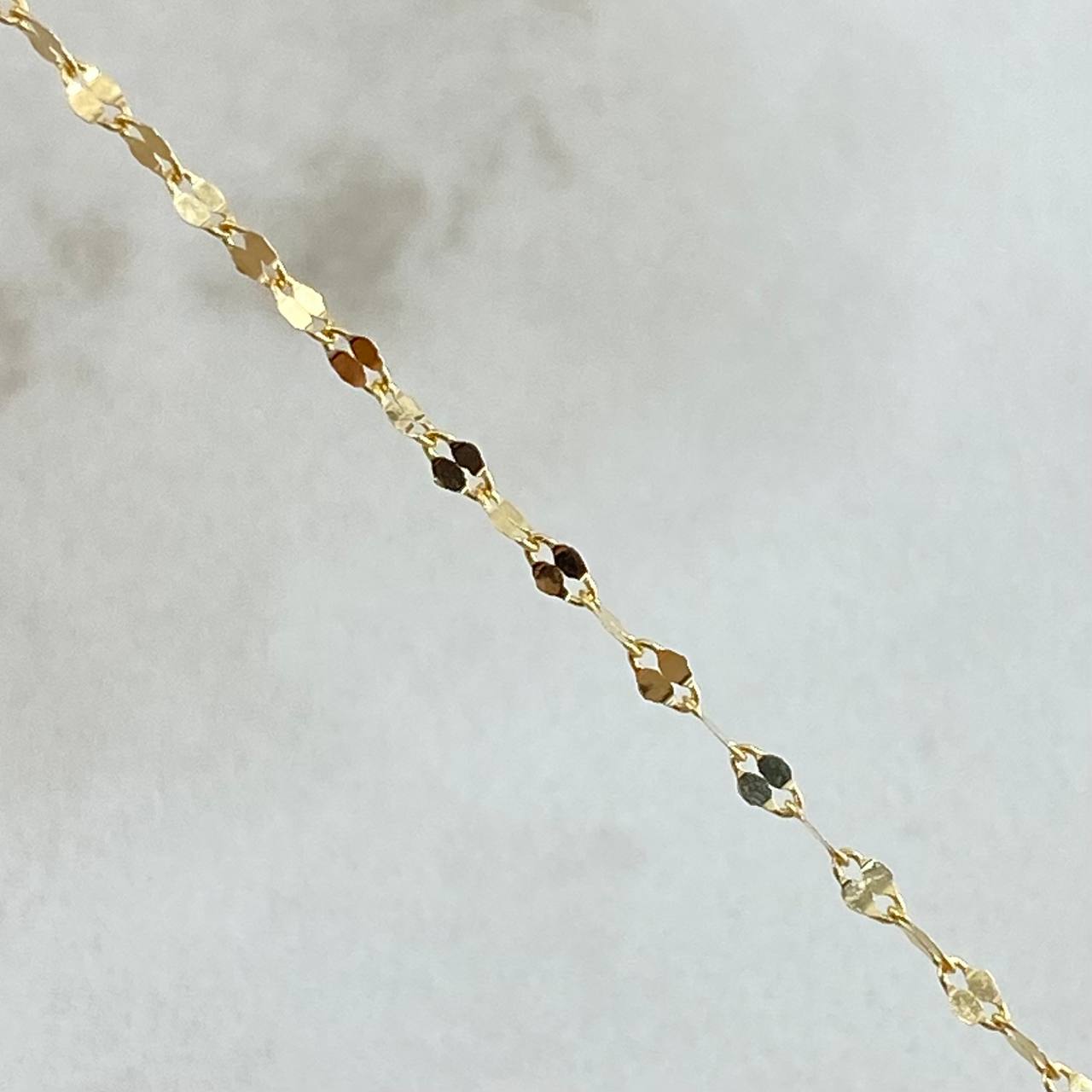 Set Cadena Flor Espejo 0.9gr / 45cm + Dije Oreja Ratón 0.5gr / 1.4gr / Circones Lila  Oro 18K (Oferta)