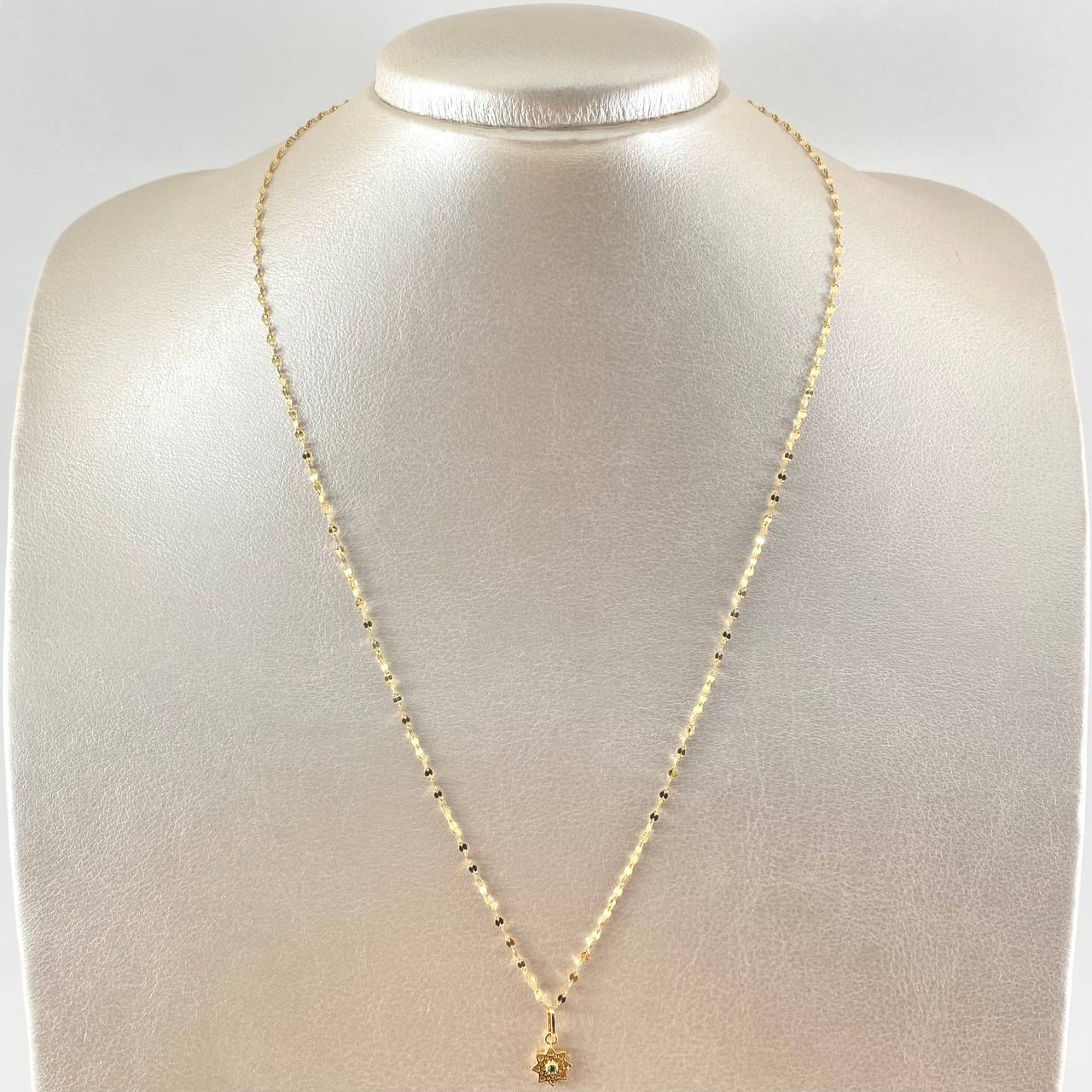 Set Cadena Flor Espejo 0.95gr / 50cm + Dije Flor Mandala 0.5gr / 1.45gr / Circon Verde Oro 18K (Oferta) -