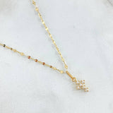 Set Cadena Flor Espejo 0.95gr / 50cm + Dije Crúz Tupida 0.4gr / 1.35gr / Circones Blancos  Oro 18K (Oferta)