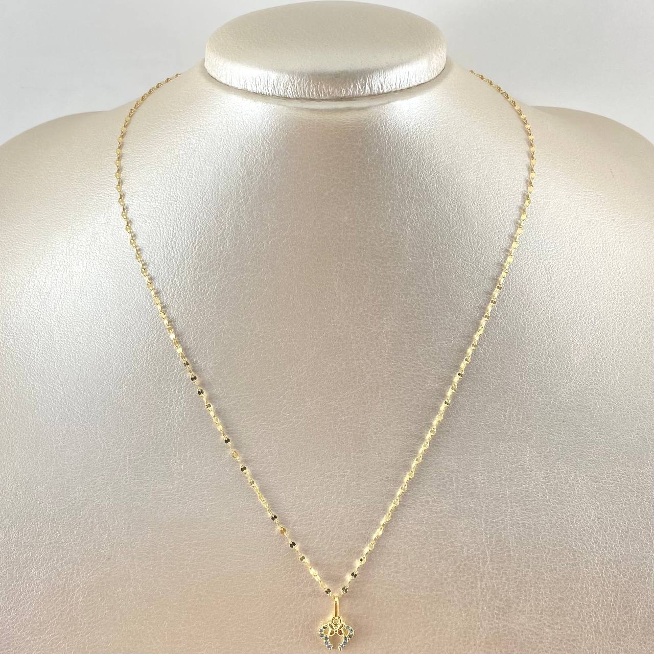 Set Cadena Flor Espejo 0.9gr / 45cm + Dije Oreja Ratón 0.5gr / 1.4gr / Circones Azules Oro 18K (Oferta)