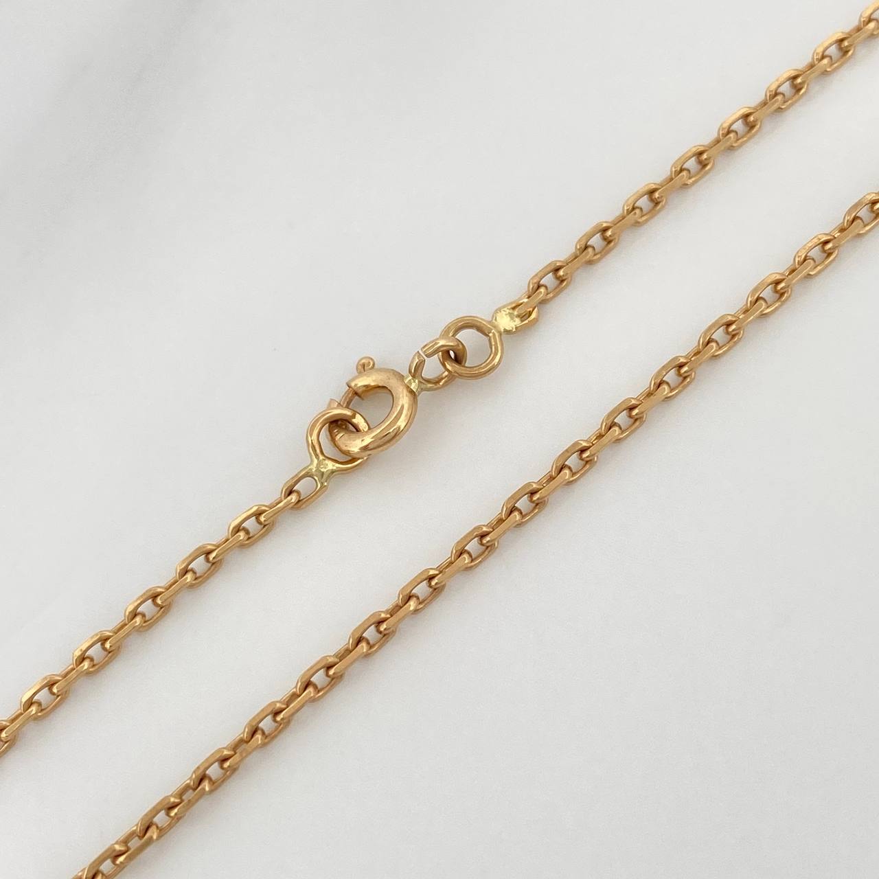 Cadena Aro Seguido 4.15gr / 41cm / 1.35mm Oro Amarillo +3 18K $