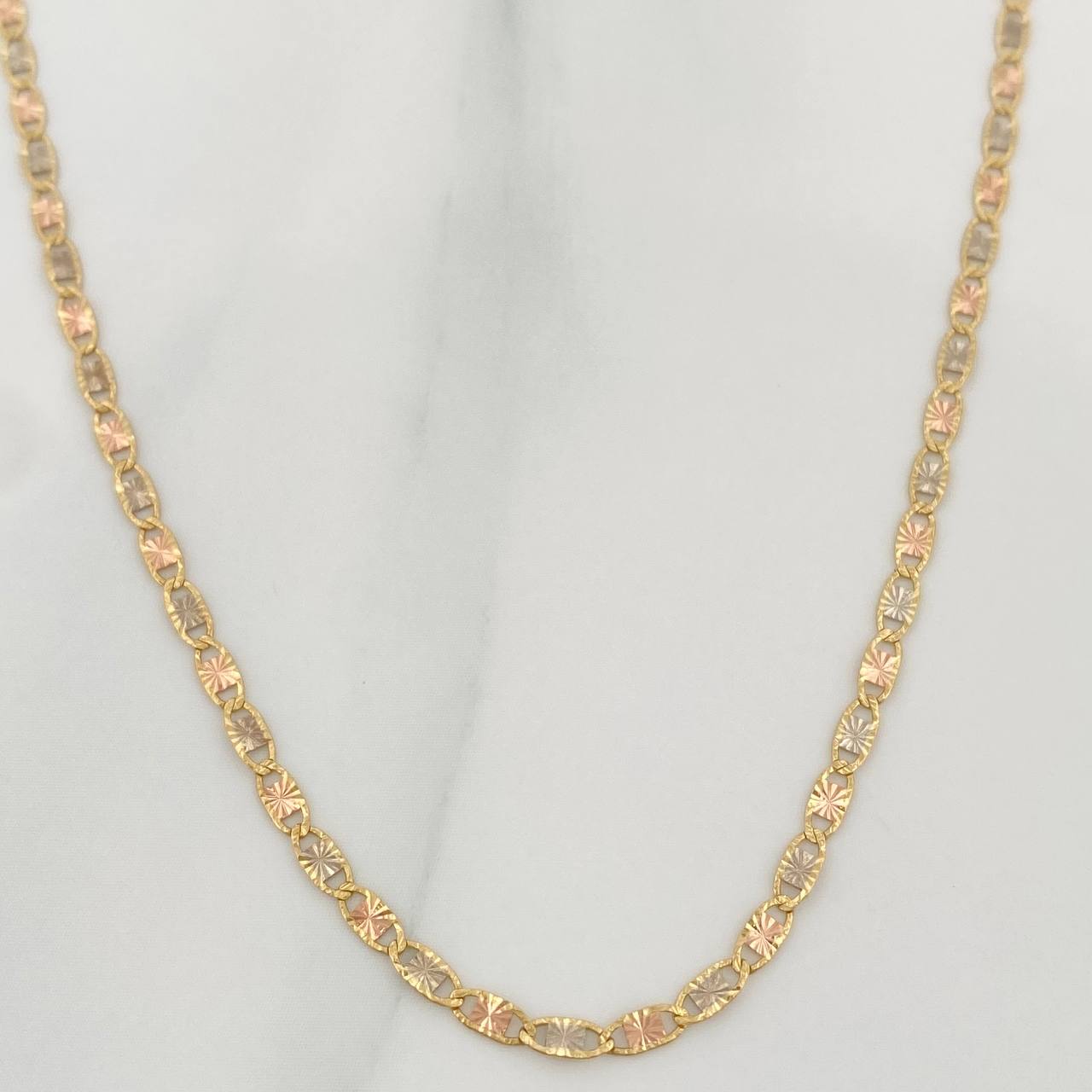 Cadena Escalera Plana 3gr / 50.5cm / 1.95mm Tres Oros +3 18K $