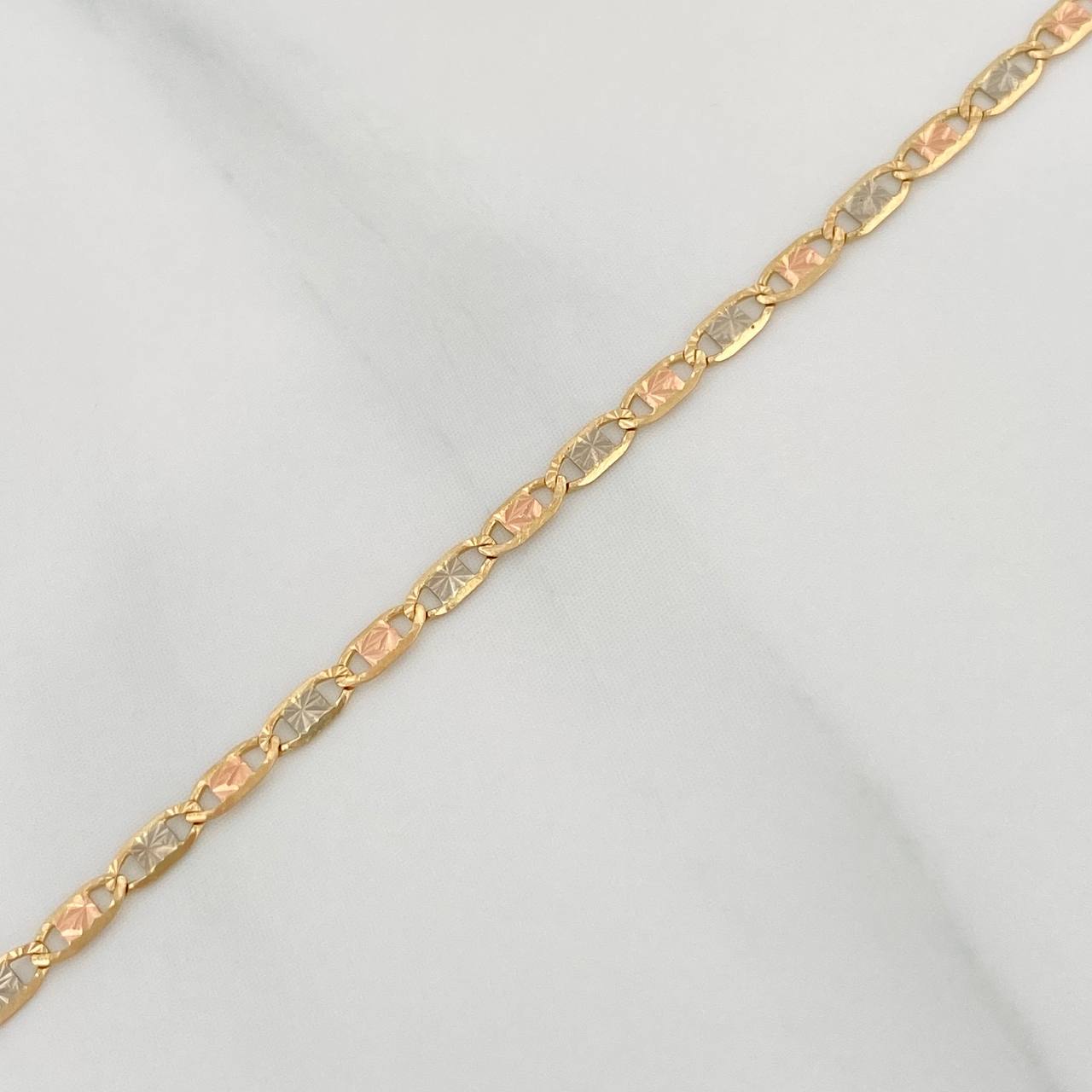 Cadena Escalera Plana 2.65gr / 51cm / 0.6mm Tres Oros +3 18K $