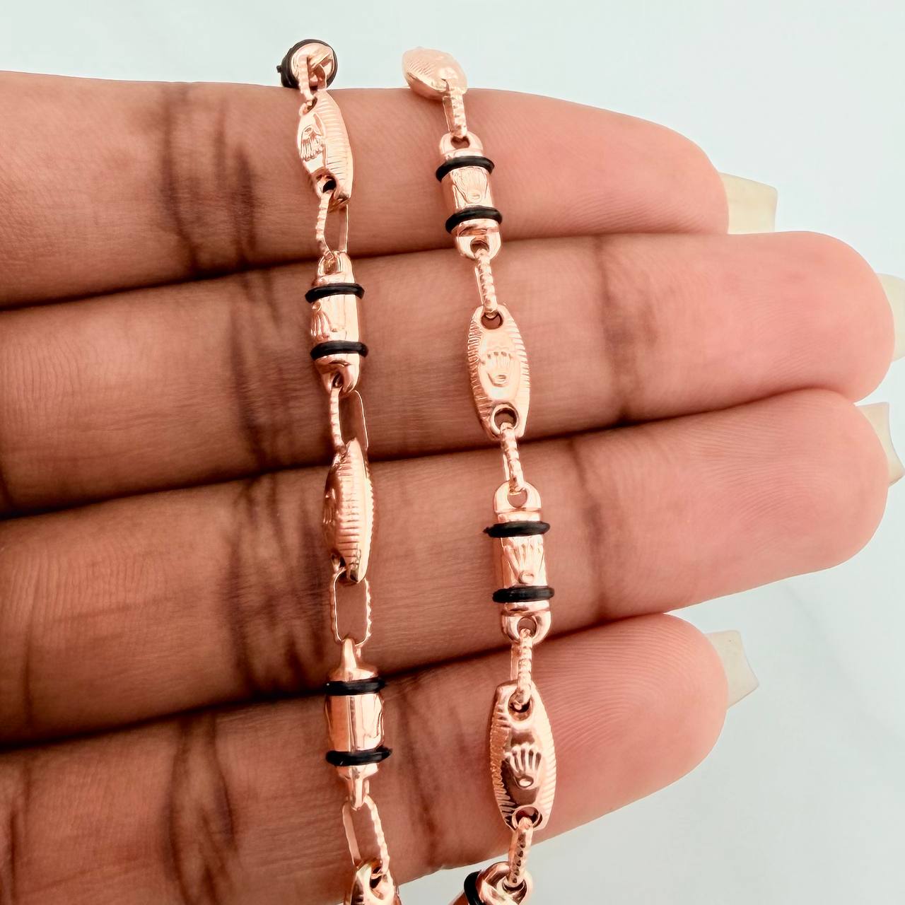 Pulso Rustico Corona 5.2gr / 21.1cm / 4.75mm Oro Rosa 18K $