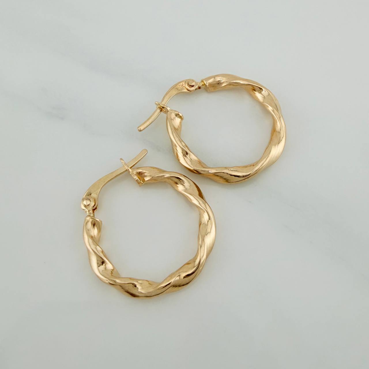 Candongas Kari 1.65gr / 2.2cm / Oro Amarillo 18K %