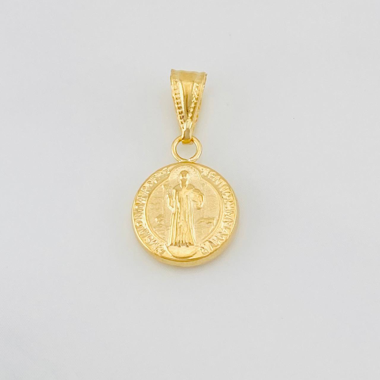 Dije San Benito 0.65g / 1.8cm Oro Amarillo 18K