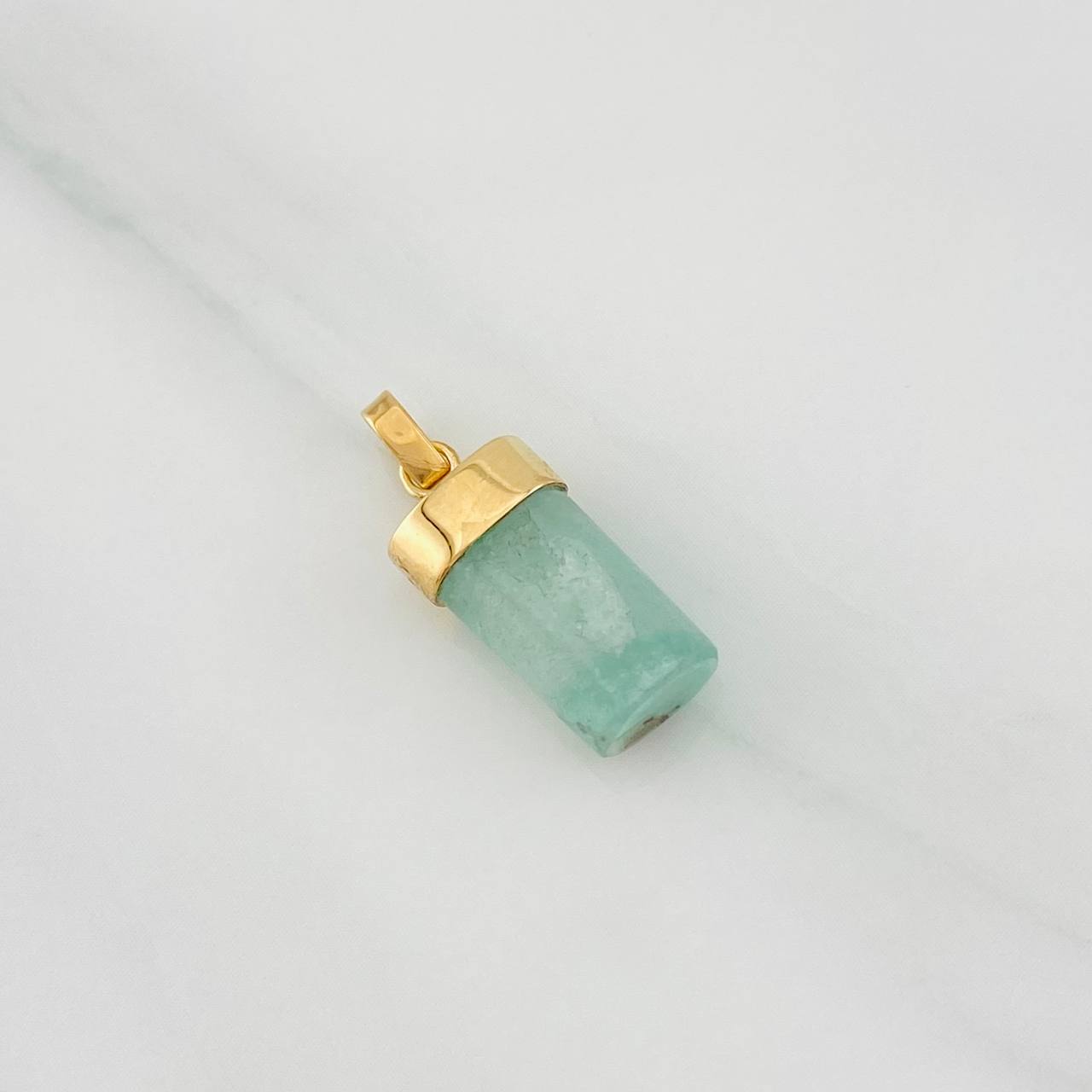 Dije Morralla Esmeralda 0.8g / 2cm Oro Amarillo 18K