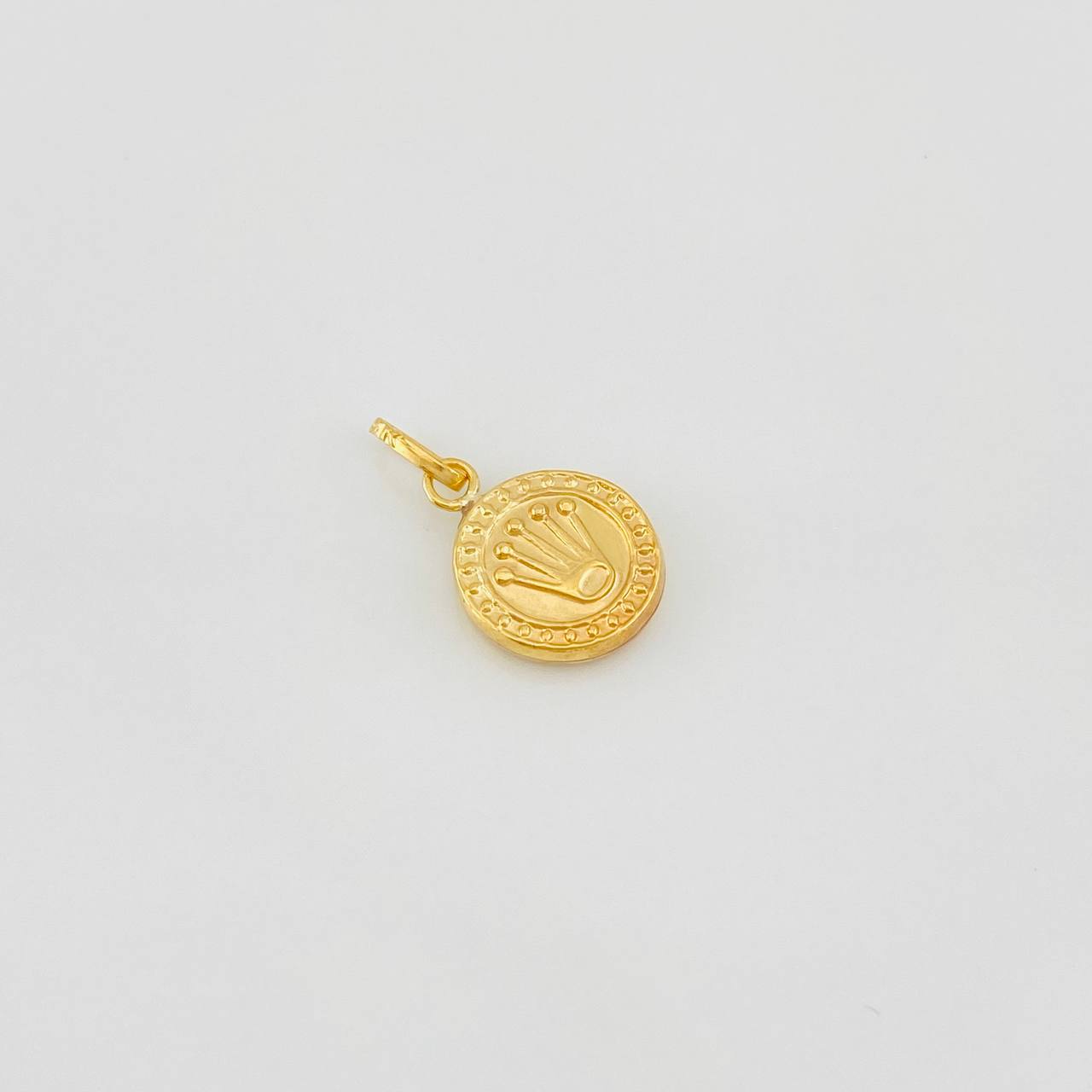 Dije Corona Texturizado 0.5g / 1.6cm Oro Amarillo 18K