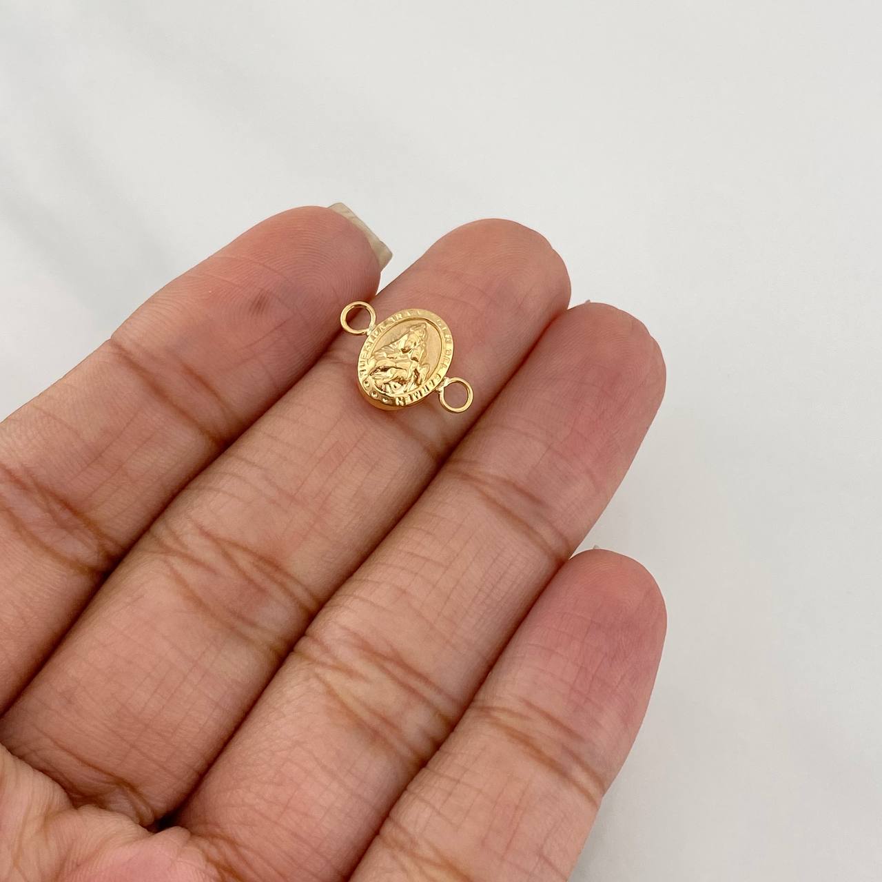 Herraje Virgen del Carmen 0.45g / 1.4cm Oro Amarillo 18K