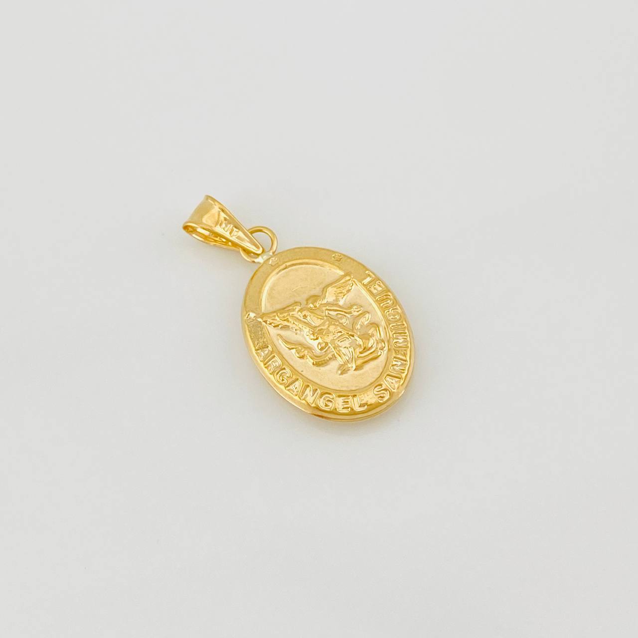 Dije San Miguel Arcángel 1.2g / 2.5cm Oro Amarillo 18K