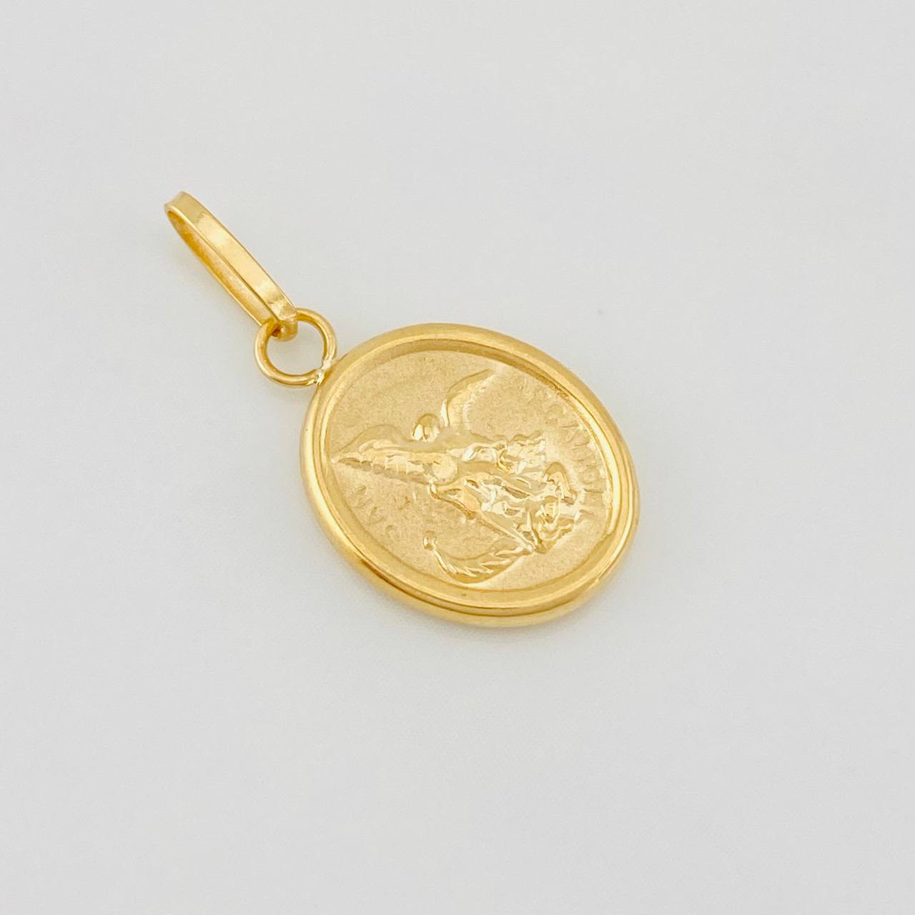 Dije San Miguel Arcángel 0.7g / 2cm Oro Amarillo 18K